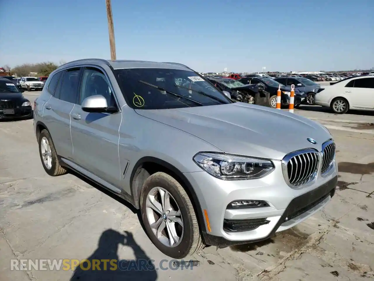 1 Photograph of a damaged car 5UXTY5C07M9H96800 BMW X3 2021