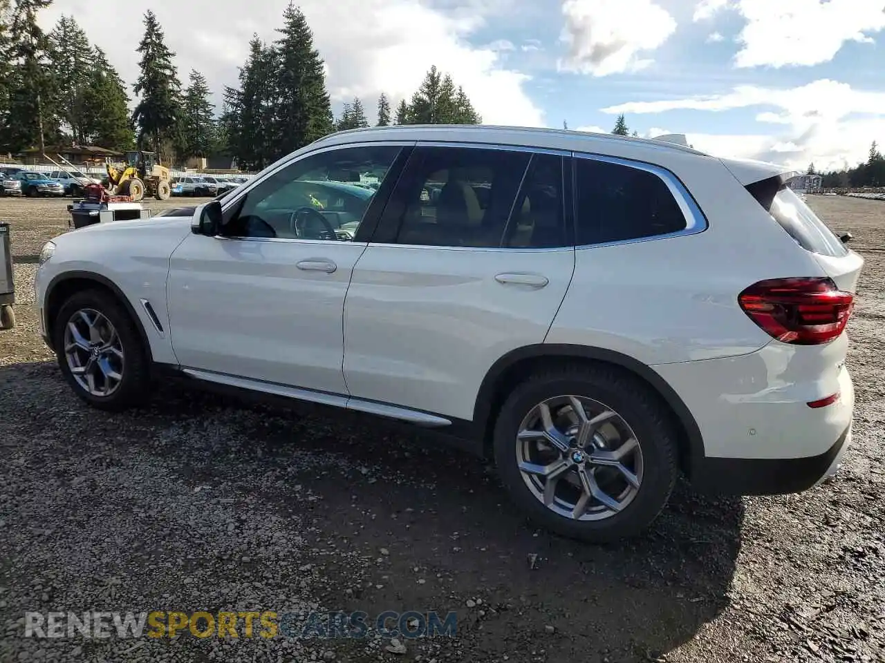 2 Photograph of a damaged car 5UXTY5C08M9D85437 BMW X3 2021