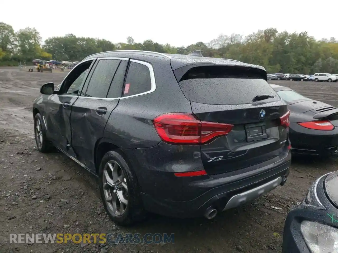 3 Photograph of a damaged car 5UXTY5C08M9F52573 BMW X3 2021
