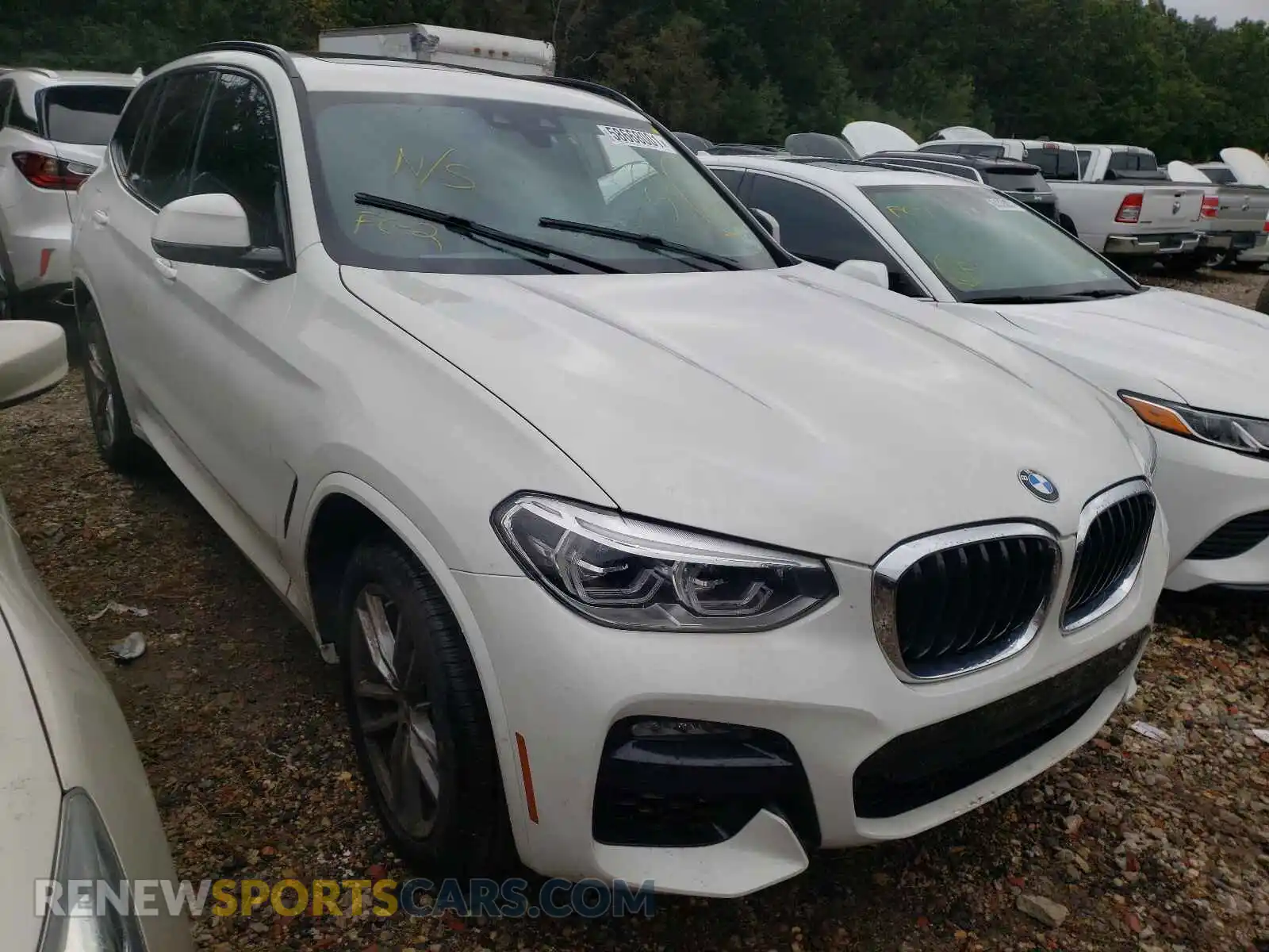 1 Photograph of a damaged car 5UXTY5C08M9F77022 BMW X3 2021