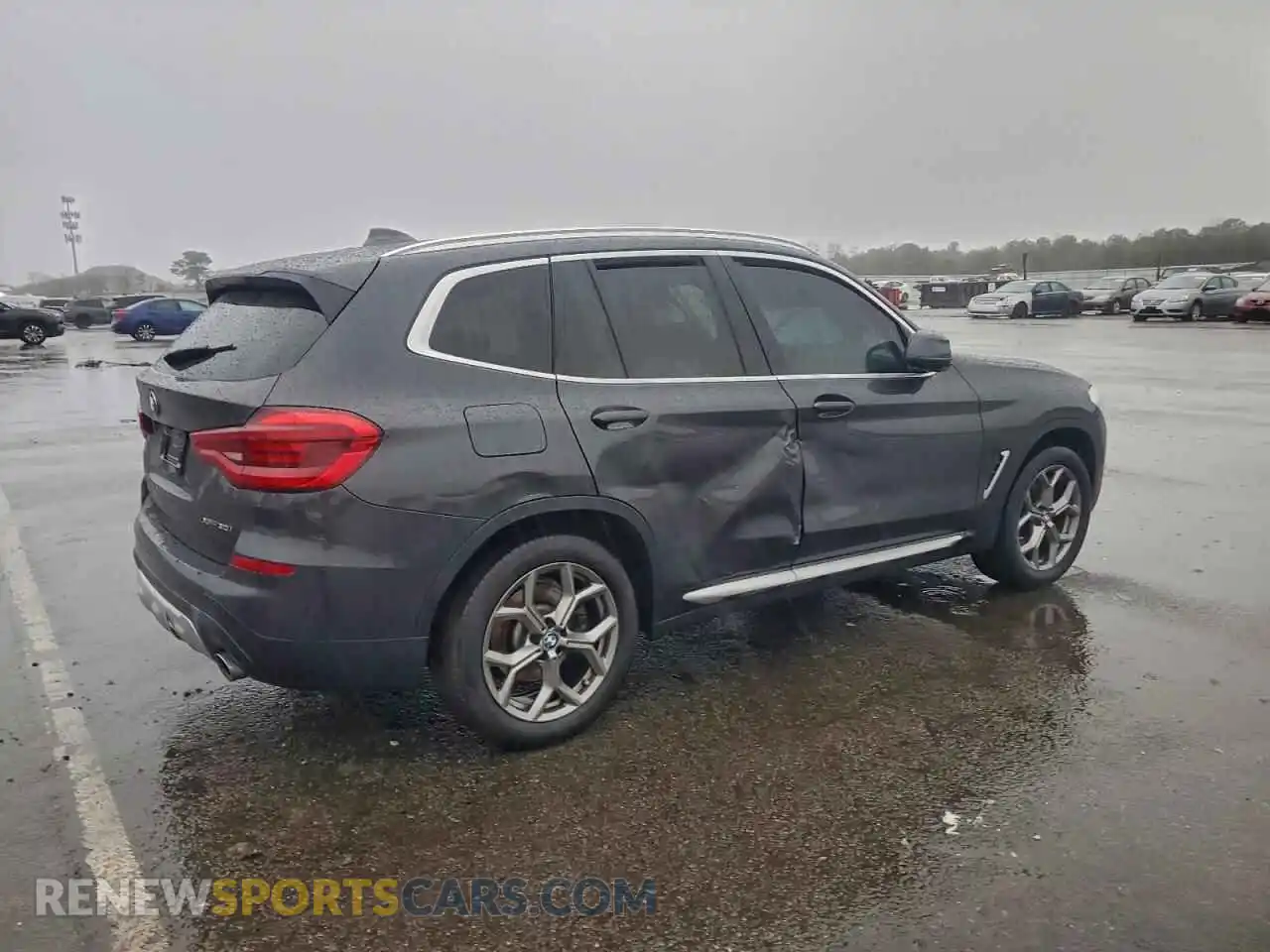 3 Photograph of a damaged car 5UXTY5C08M9F78252 BMW X3 2021