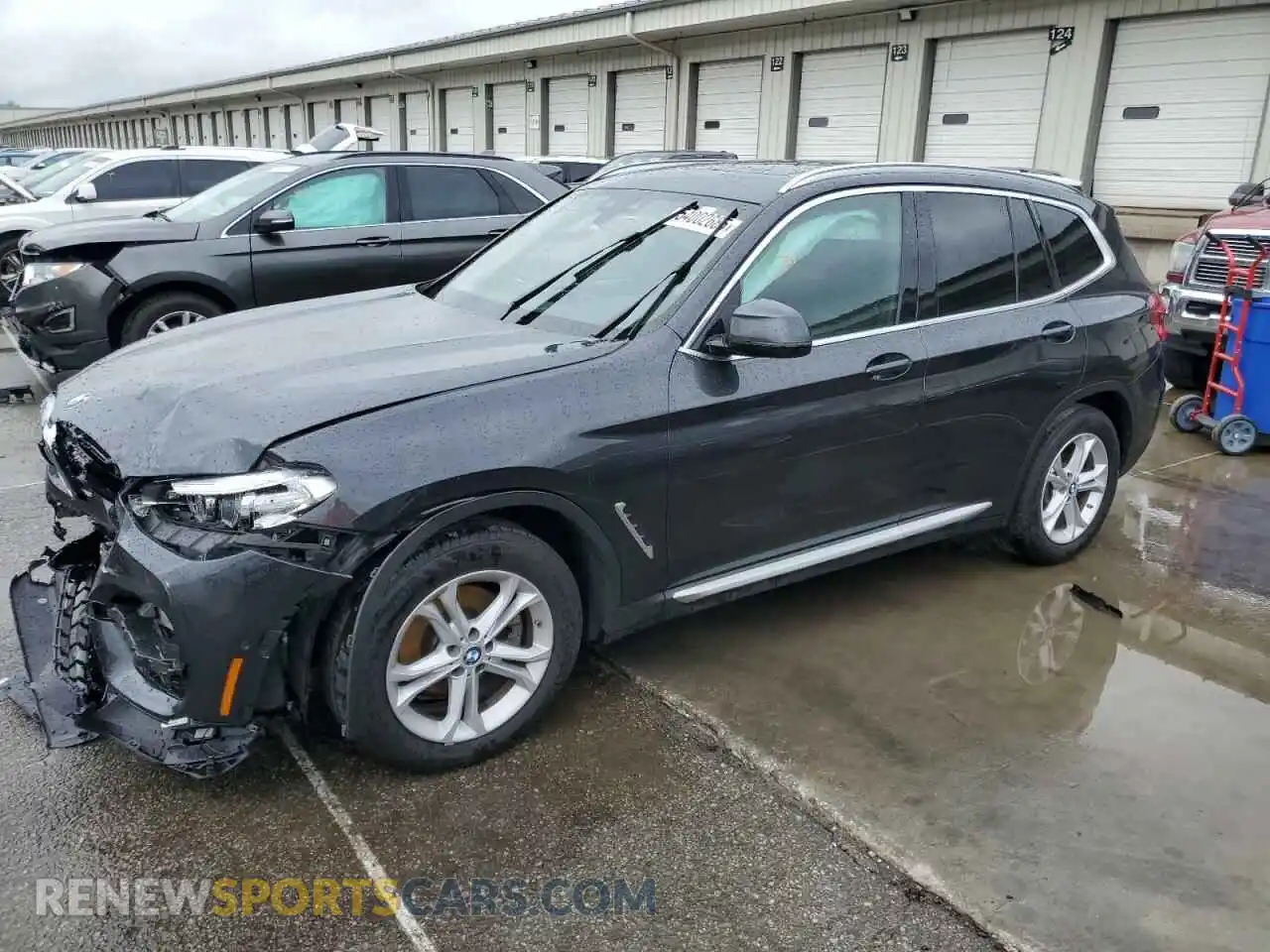 1 Photograph of a damaged car 5UXTY5C08M9G40975 BMW X3 2021