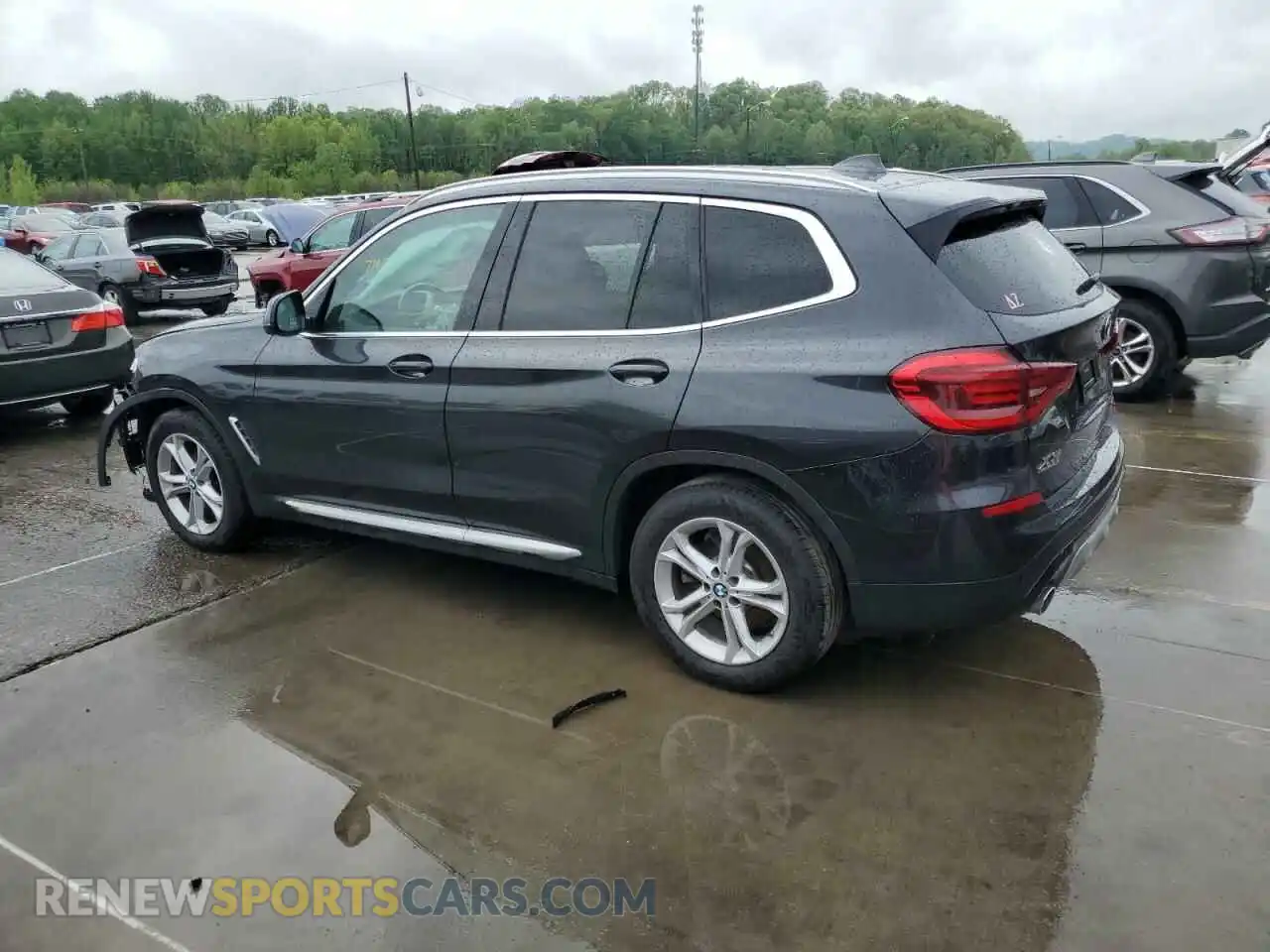 2 Photograph of a damaged car 5UXTY5C08M9G40975 BMW X3 2021