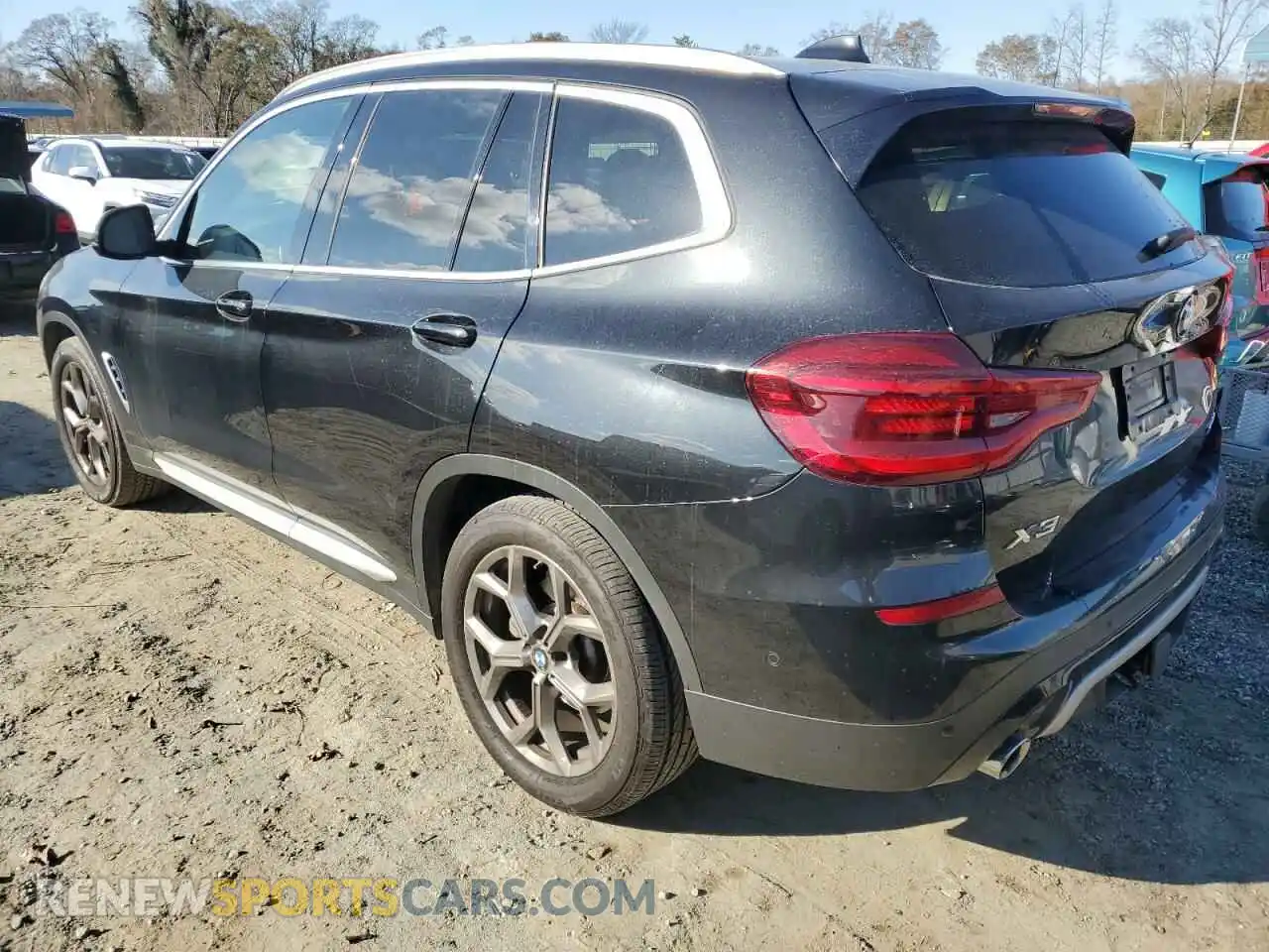 2 Photograph of a damaged car 5UXTY5C08M9G54052 BMW X3 2021