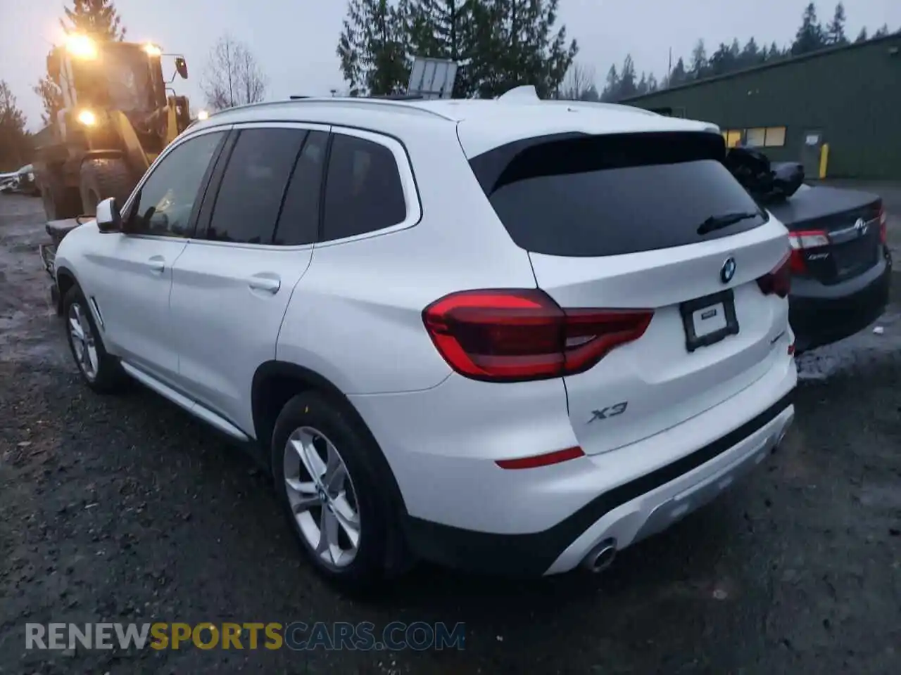 3 Photograph of a damaged car 5UXTY5C08M9H25041 BMW X3 2021