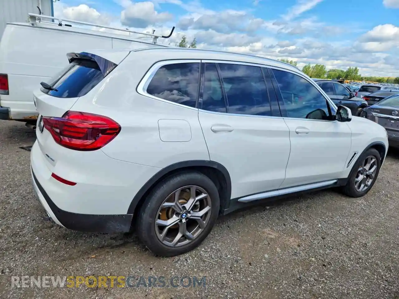 3 Photograph of a damaged car 5UXTY5C08M9H57519 BMW X3 2021