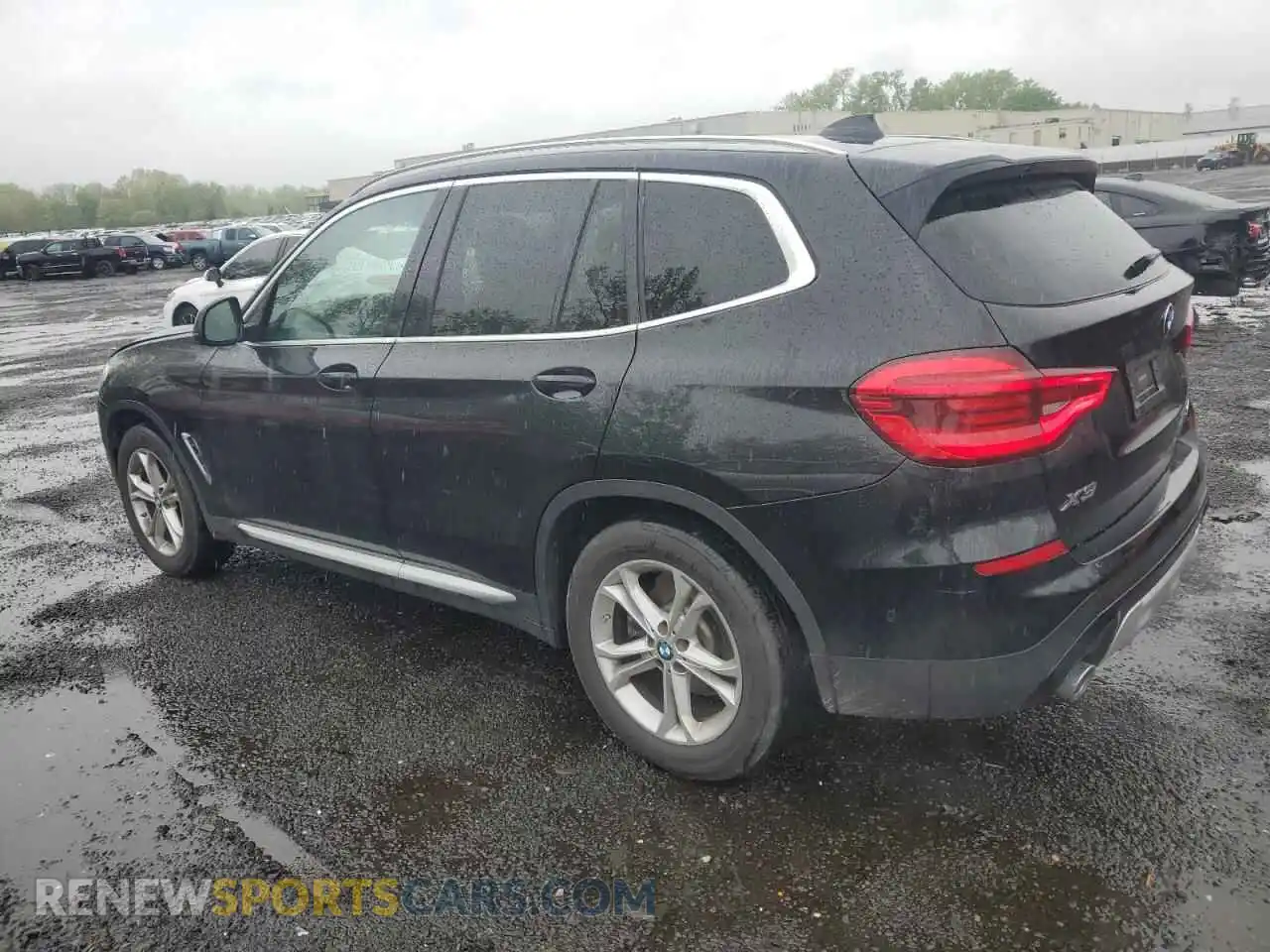 2 Photograph of a damaged car 5UXTY5C08M9H86955 BMW X3 2021