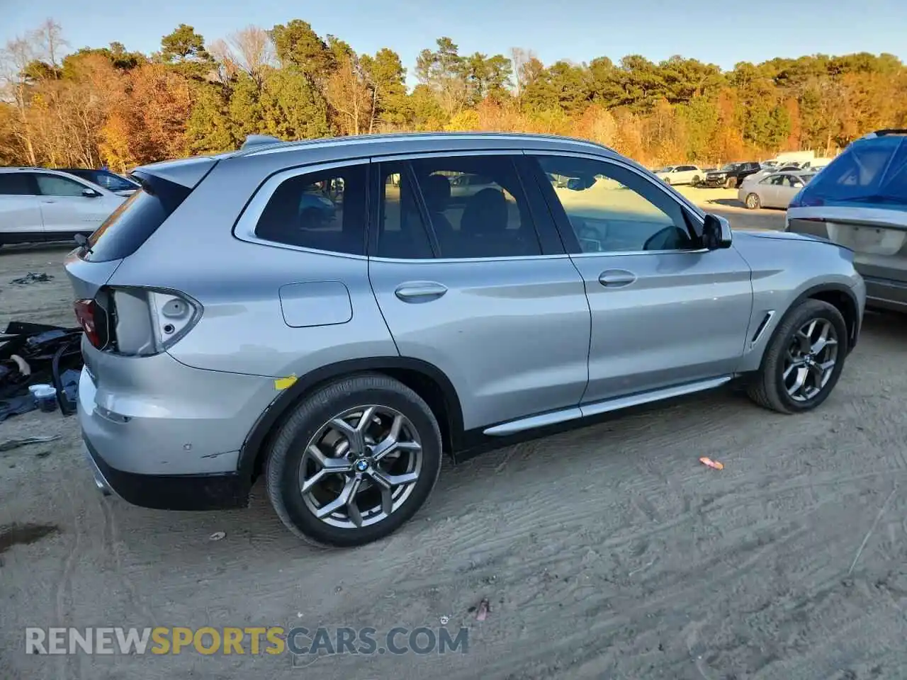 3 Фотография поврежденного автомобиля 5UXTY5C09M9E10720 BMW X3 2021