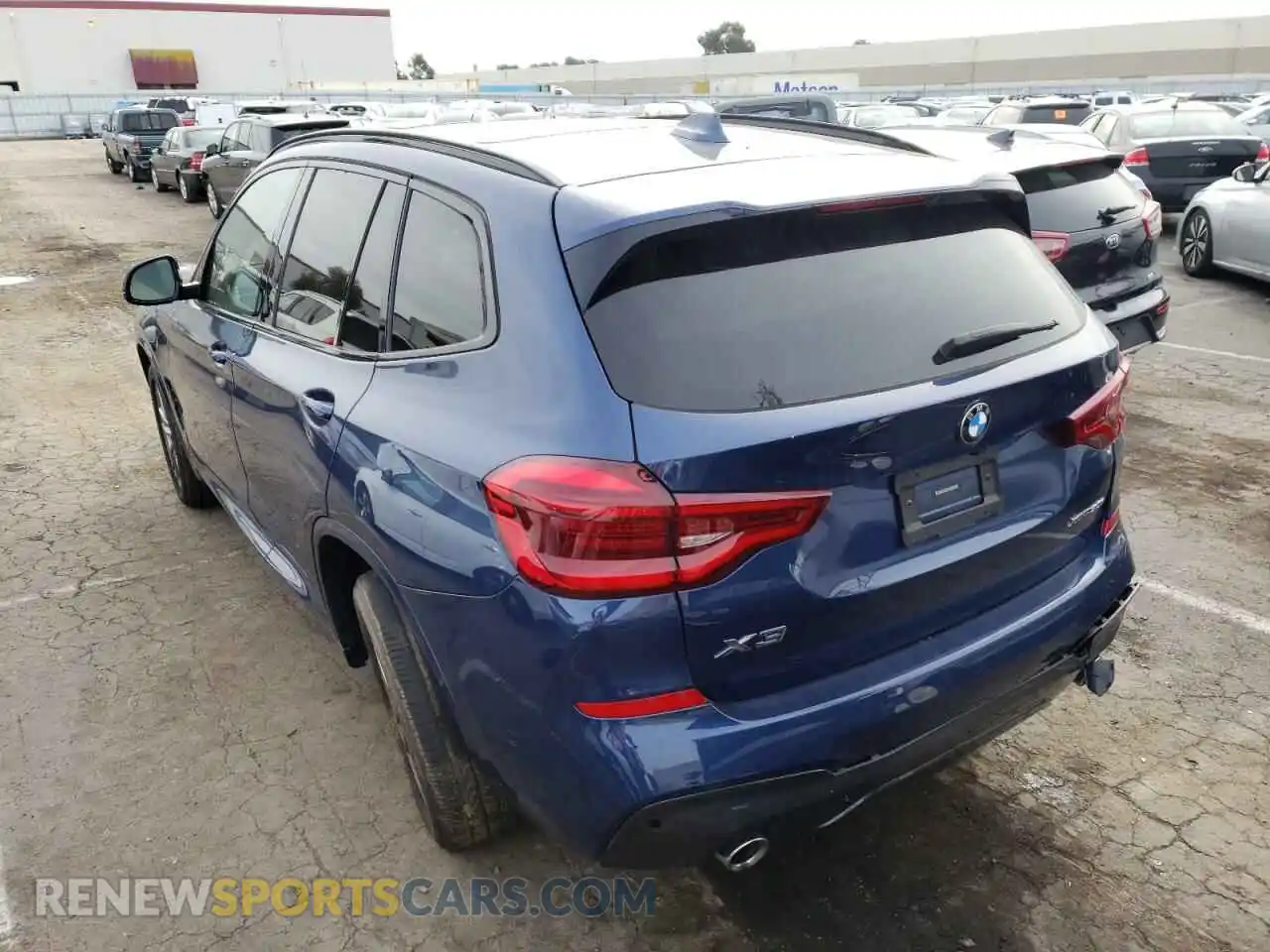 3 Photograph of a damaged car 5UXTY5C09M9E67032 BMW X3 2021