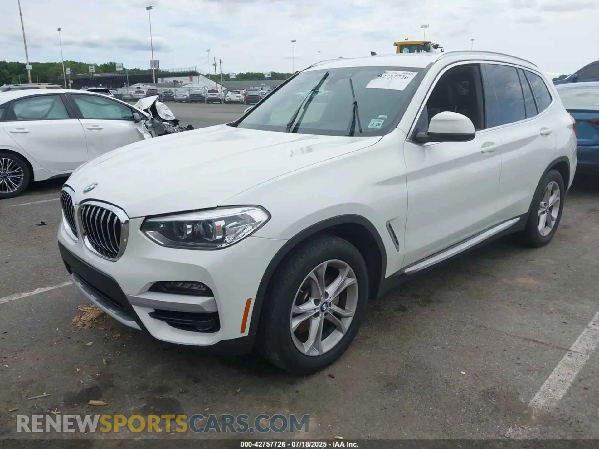 2 Photograph of a damaged car 5UXTY5C09M9G40922 BMW X3 2021
