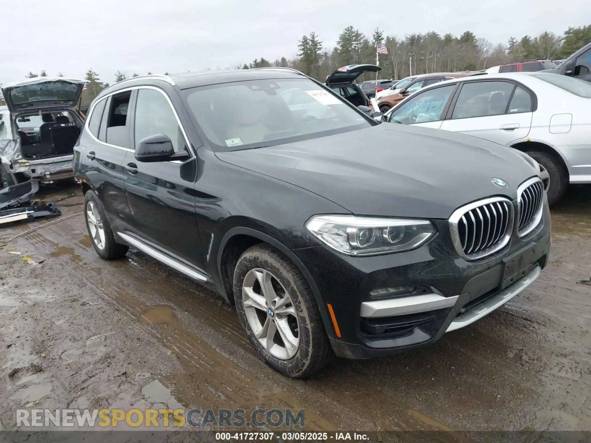 1 Photograph of a damaged car 5UXTY5C09M9G72060 BMW X3 2021