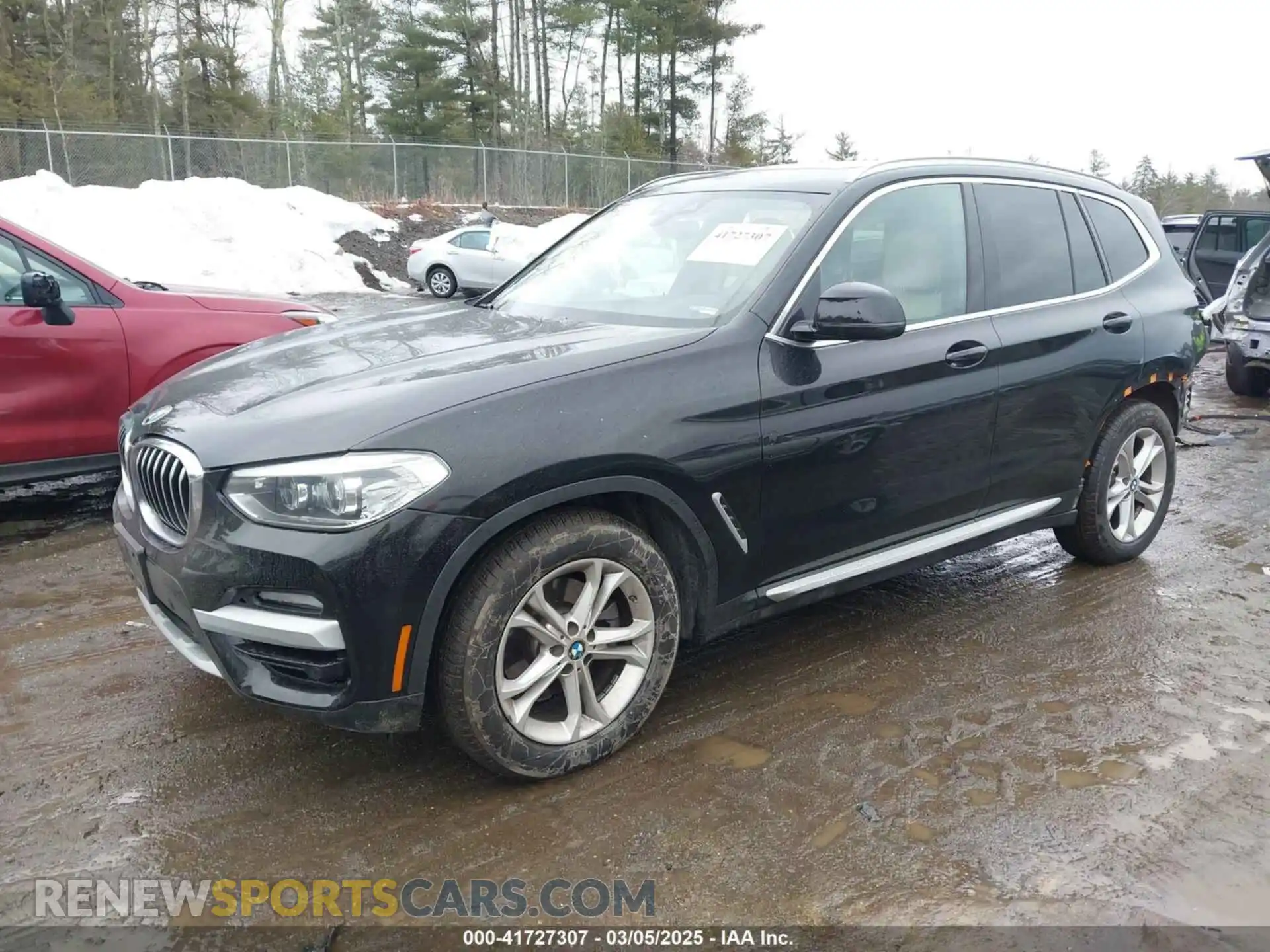 2 Photograph of a damaged car 5UXTY5C09M9G72060 BMW X3 2021