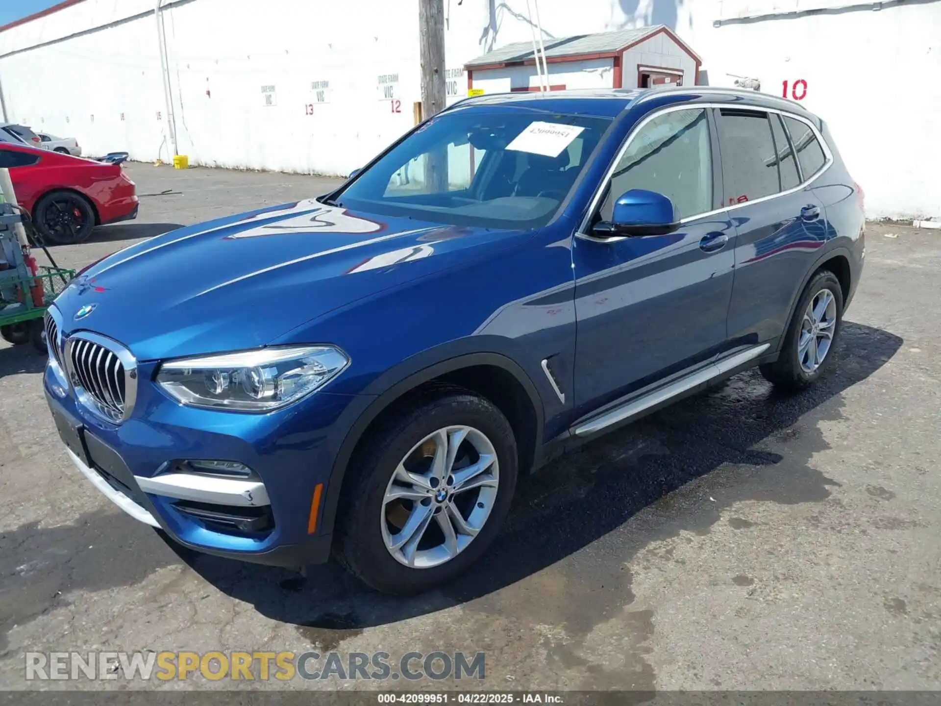 2 Photograph of a damaged car 5UXTY5C09M9H02528 BMW X3 2021