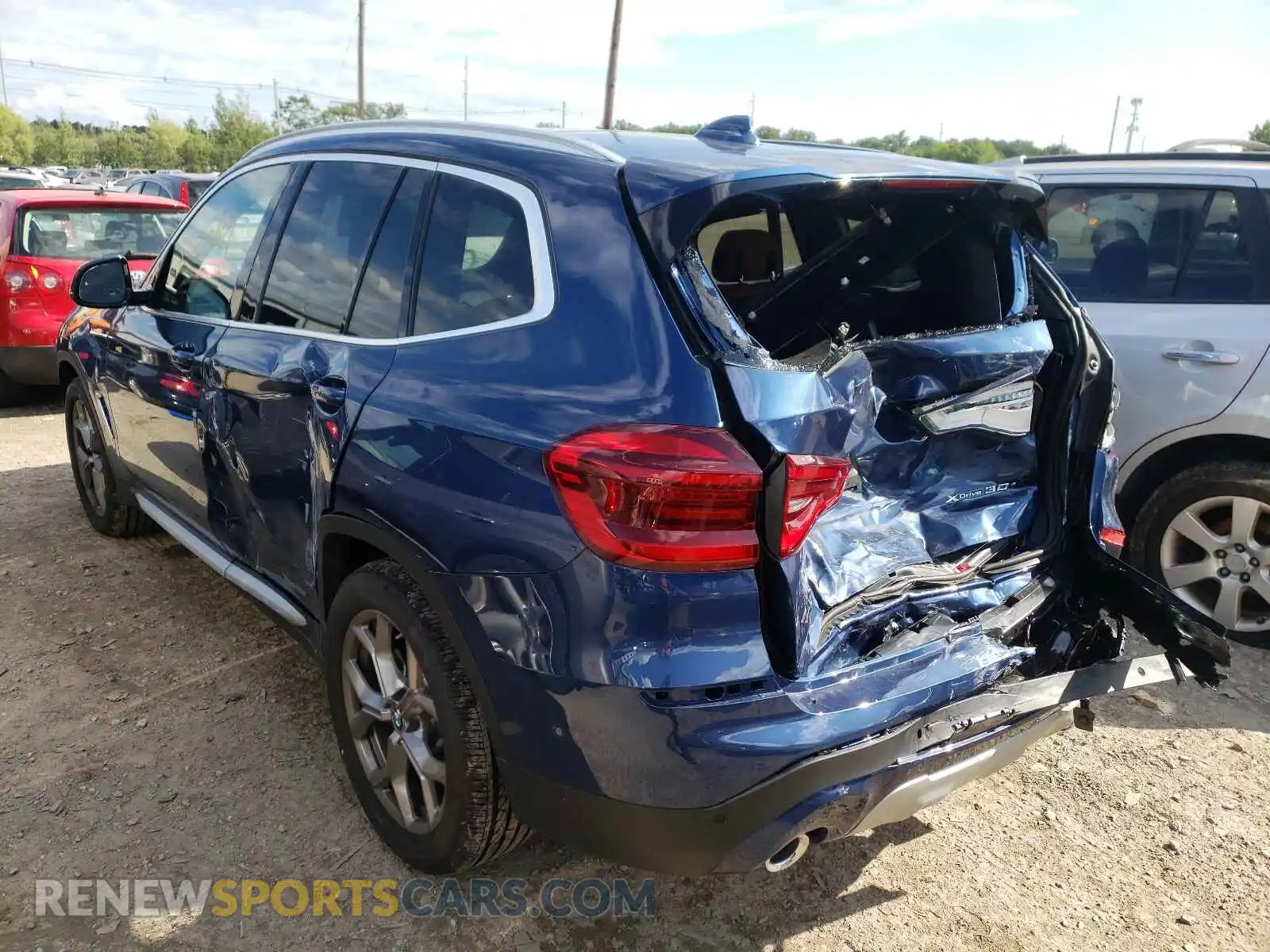 3 Photograph of a damaged car 5UXTY5C09M9H61160 BMW X3 2021