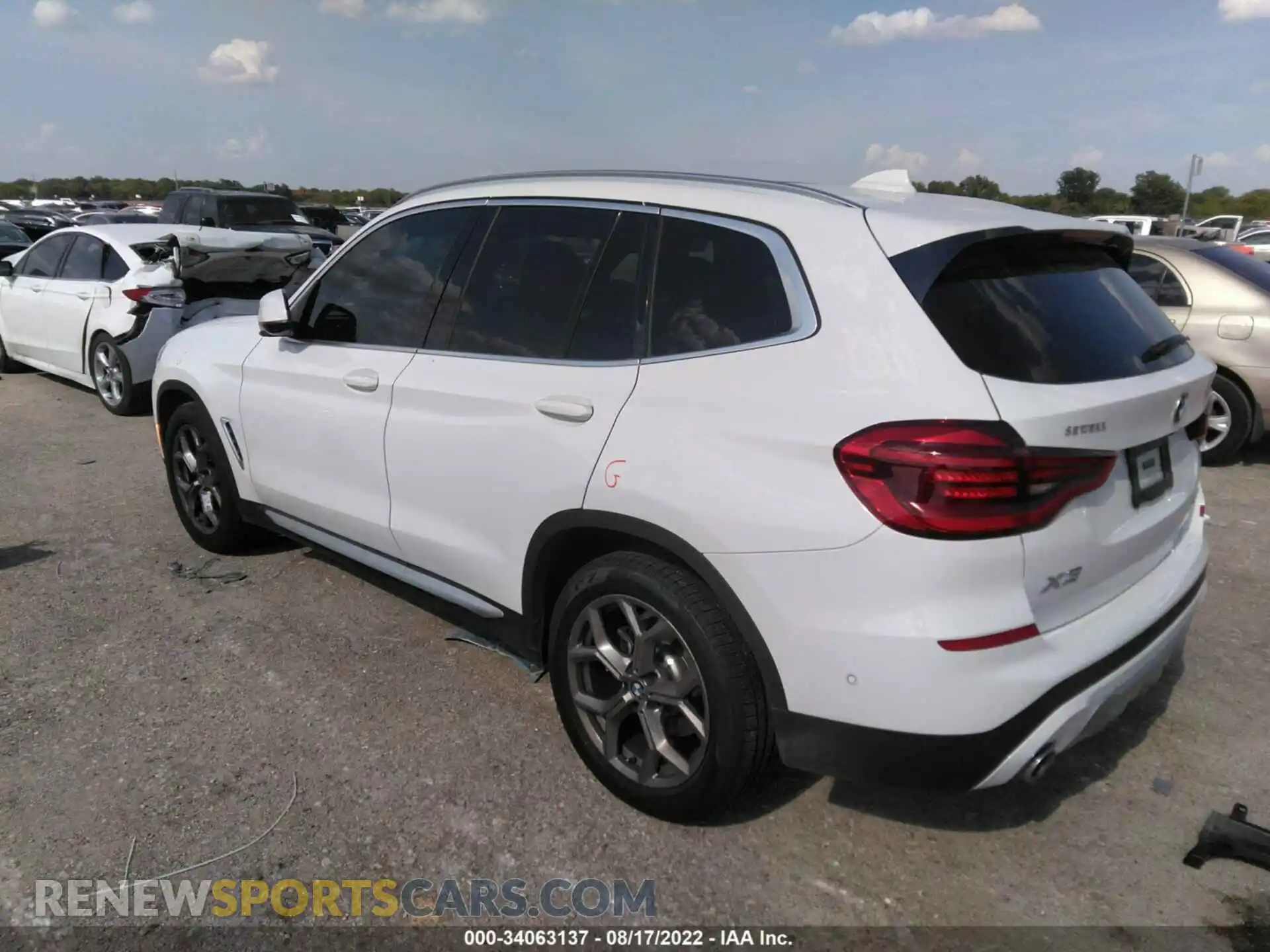3 Photograph of a damaged car 5UXTY5C09M9H89461 BMW X3 2021