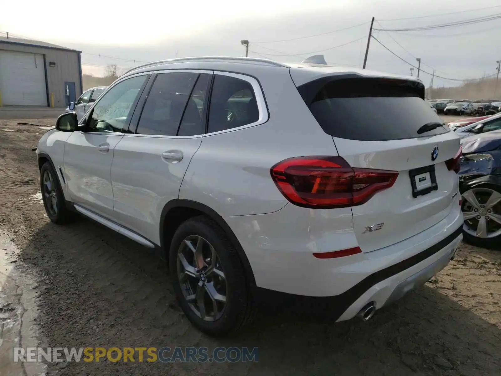 3 Photograph of a damaged car 5UXTY5C0XM9E16347 BMW X3 2021