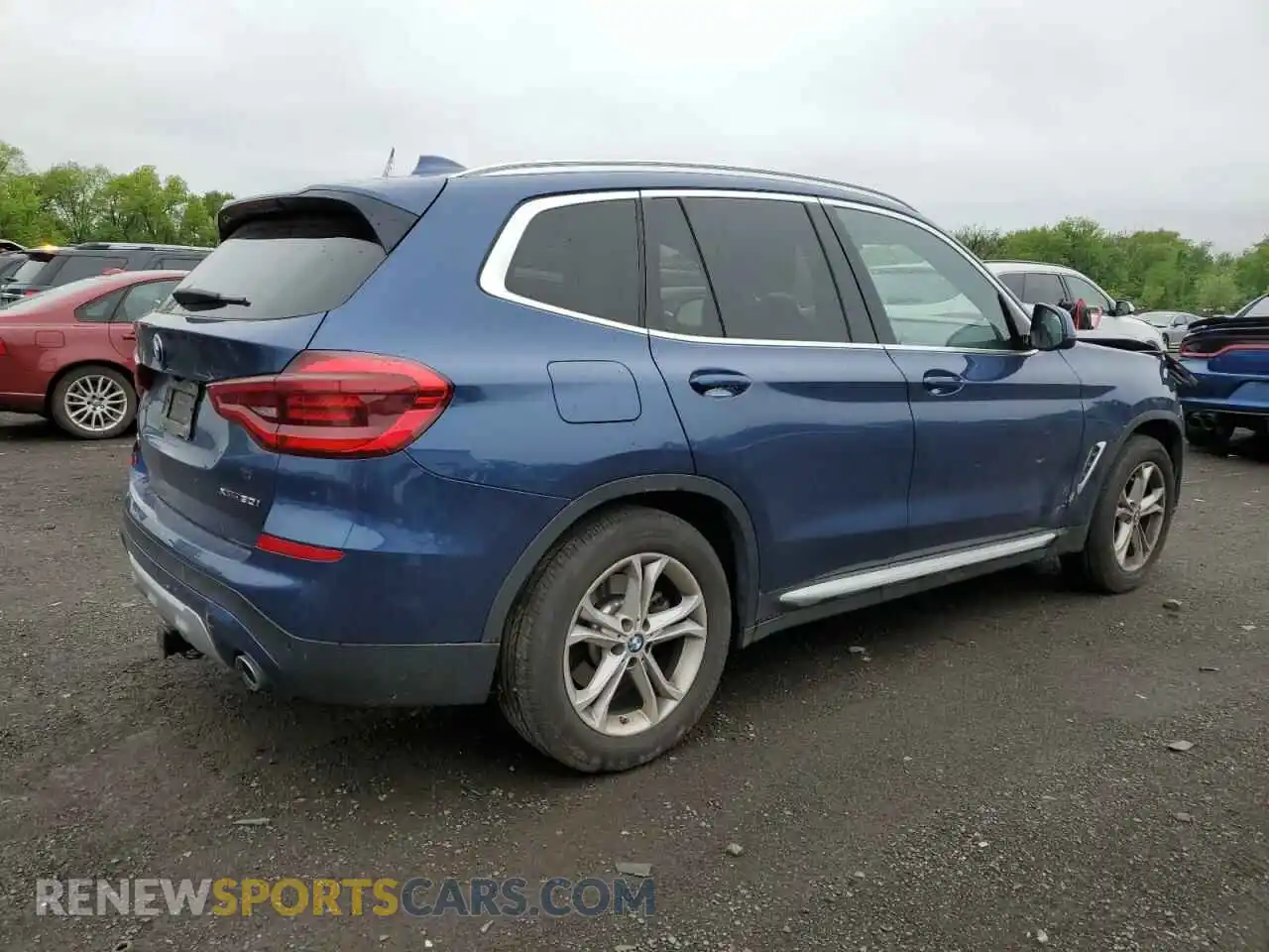 3 Photograph of a damaged car 5UXTY5C0XM9F65115 BMW X3 2021