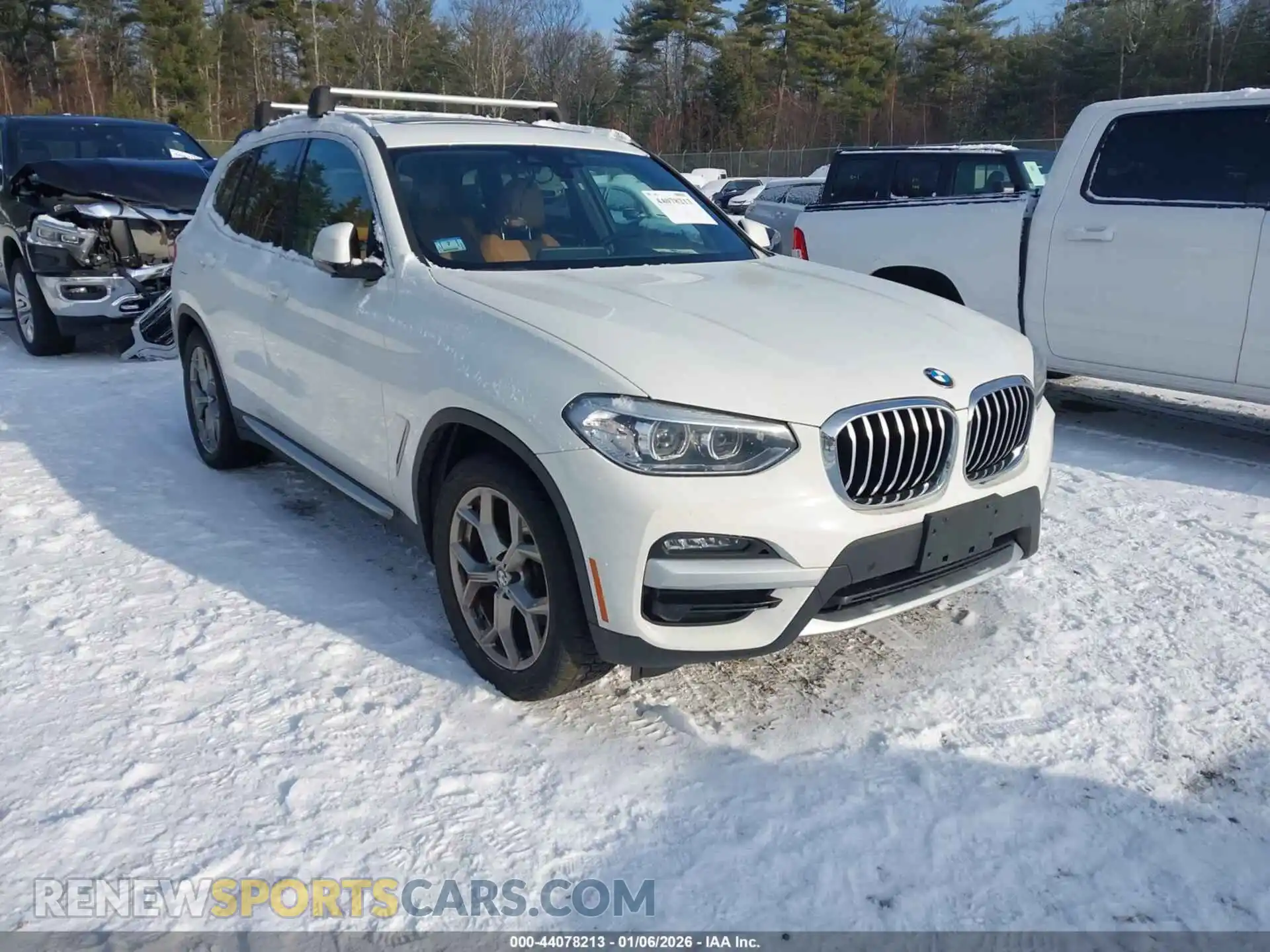 1 Photograph of a damaged car 5UXTY5C0XM9G10358 BMW X3 2021