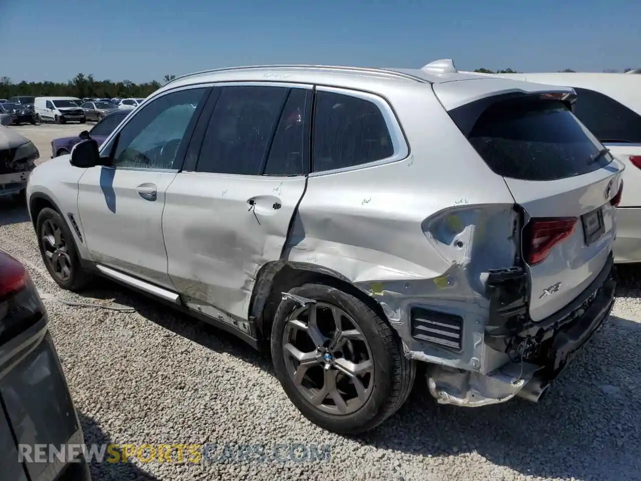 2 Photograph of a damaged car 5UXTY5C0XM9G28309 BMW X3 2021