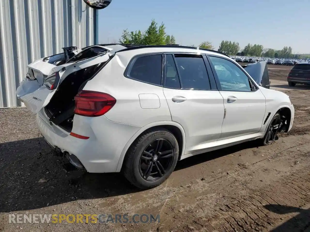 3 Photograph of a damaged car 5UXTY5C0XM9H30371 BMW X3 2021
