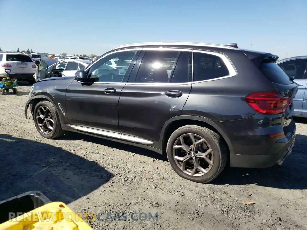 2 Photograph of a damaged car 5UXTY5C0XM9H40348 BMW X3 2021