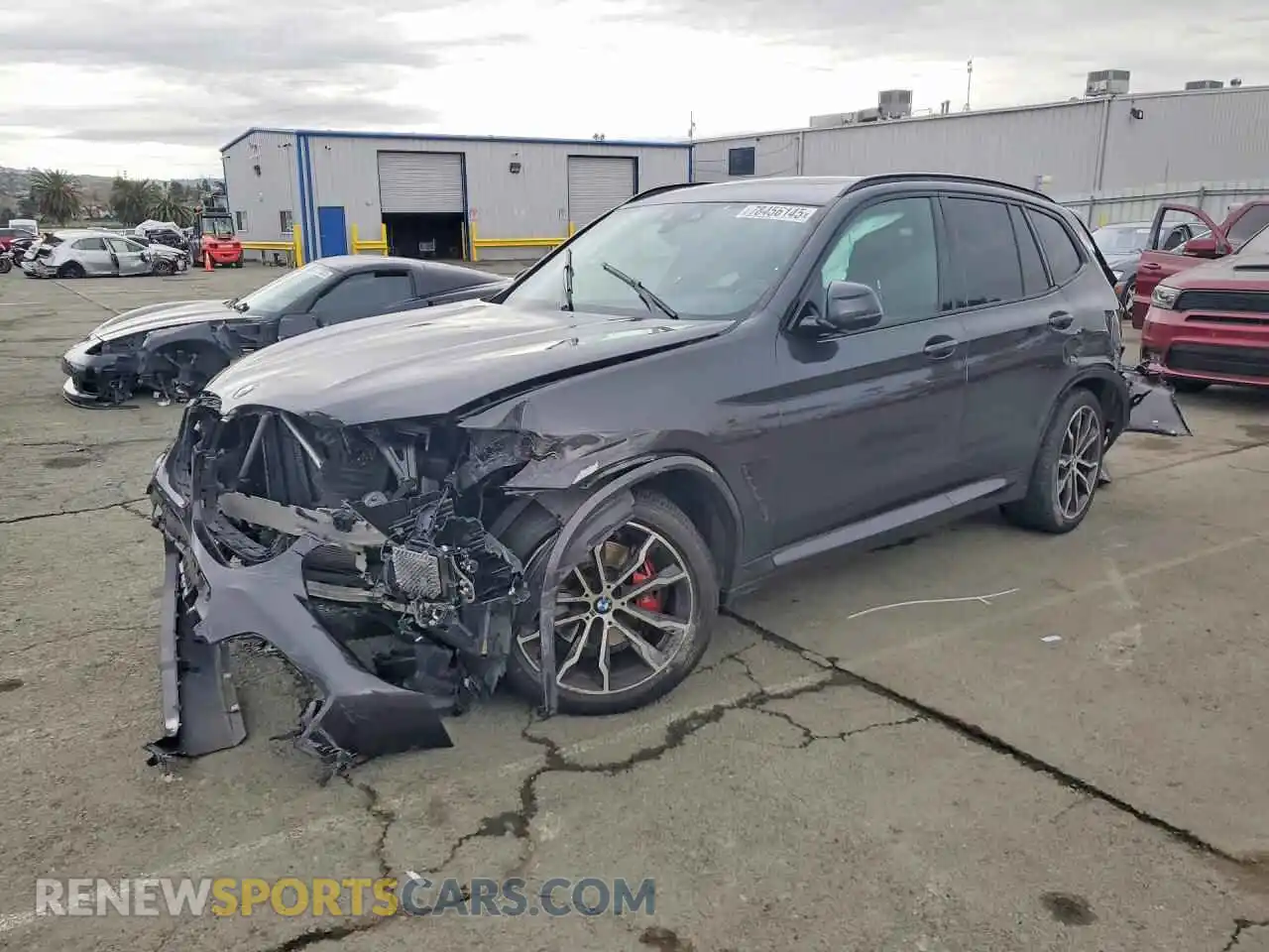 1 Photograph of a damaged car 5UXTY9C02M9E58731 BMW X3 2021