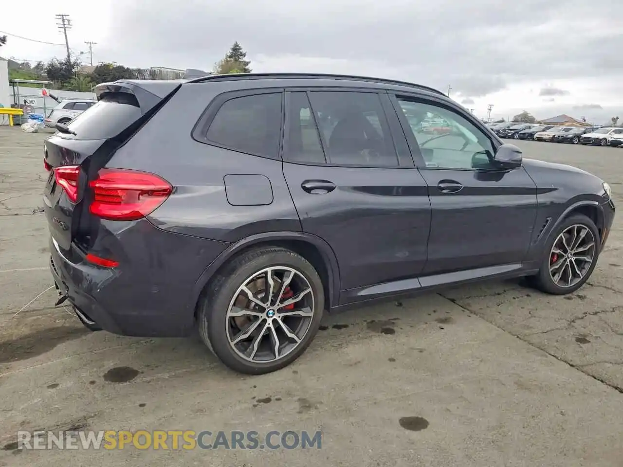 3 Photograph of a damaged car 5UXTY9C02M9E58731 BMW X3 2021