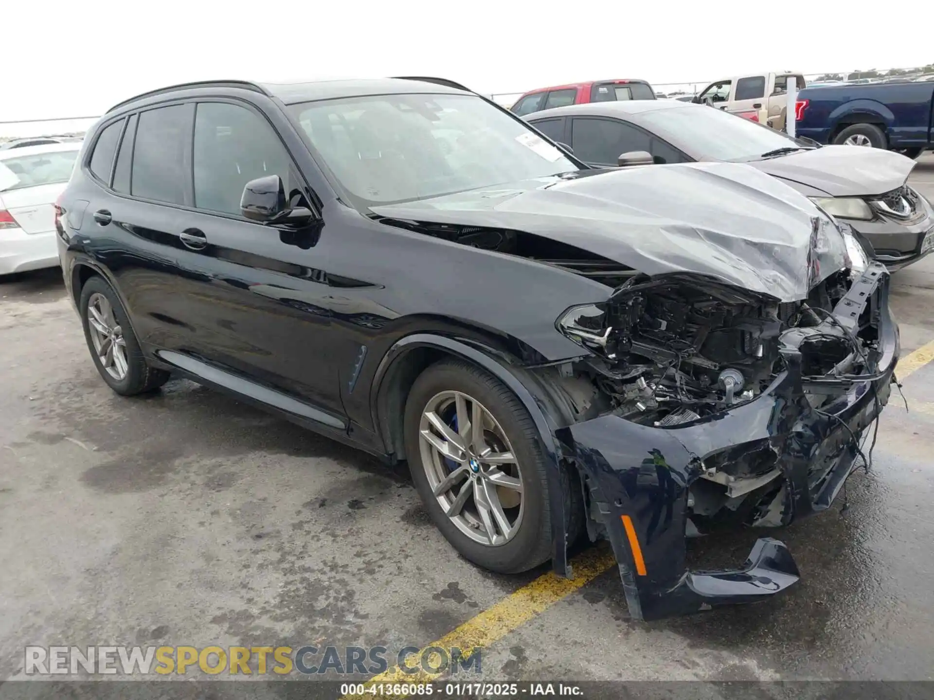 1 Photograph of a damaged car 5UXTY9C02M9F43214 BMW X3 2021