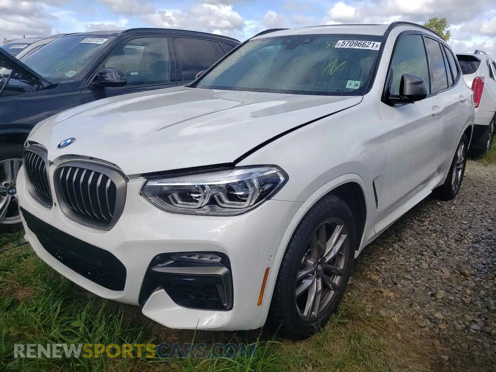 2 Photograph of a damaged car 5UXTY9C07M9F63006 BMW X3 2021