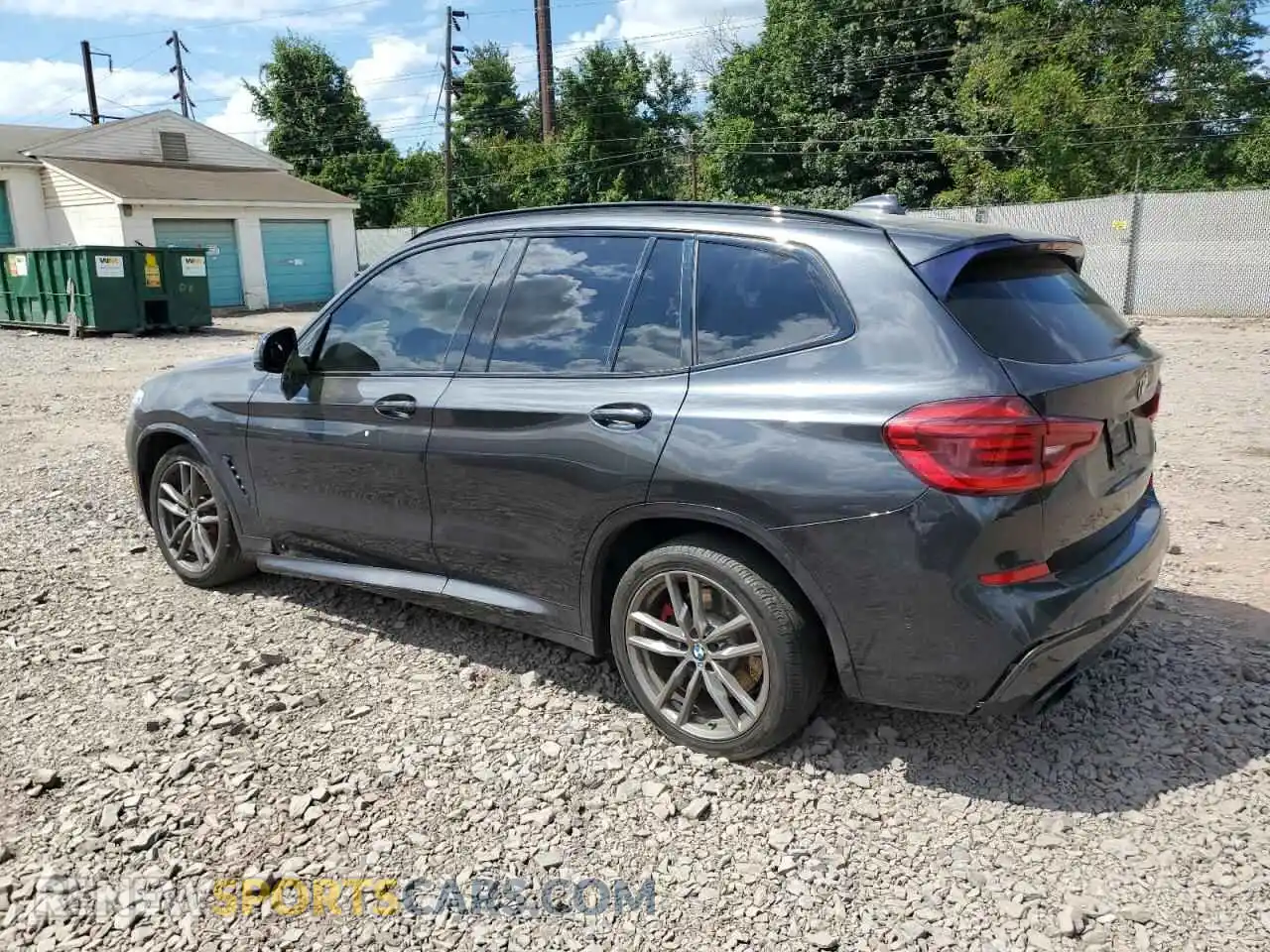2 Photograph of a damaged car 5UXTY9C07M9G10017 BMW X3 2021