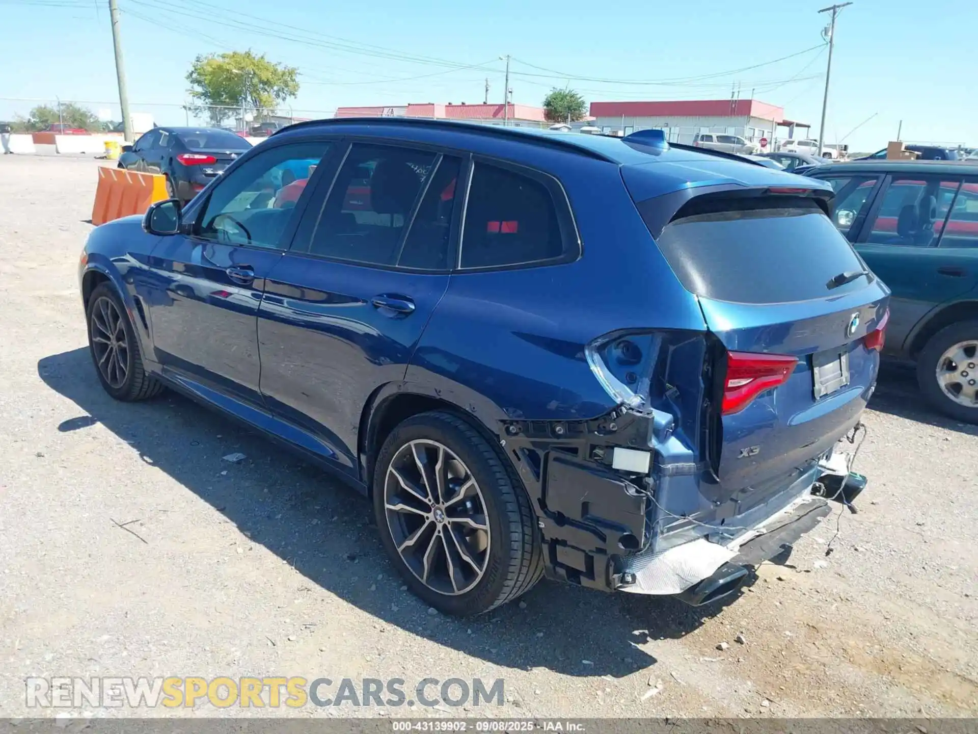 3 Photograph of a damaged car 5UXTY9C08M9E50357 BMW X3 2021