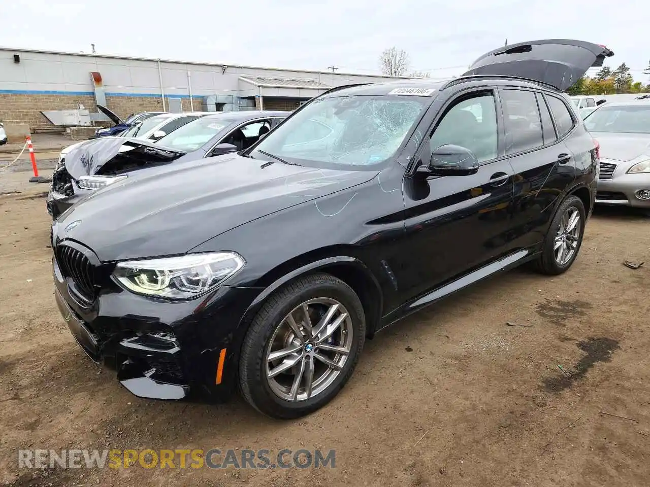 1 Photograph of a damaged car 5UXTY9C09M9G99511 BMW X3 2021