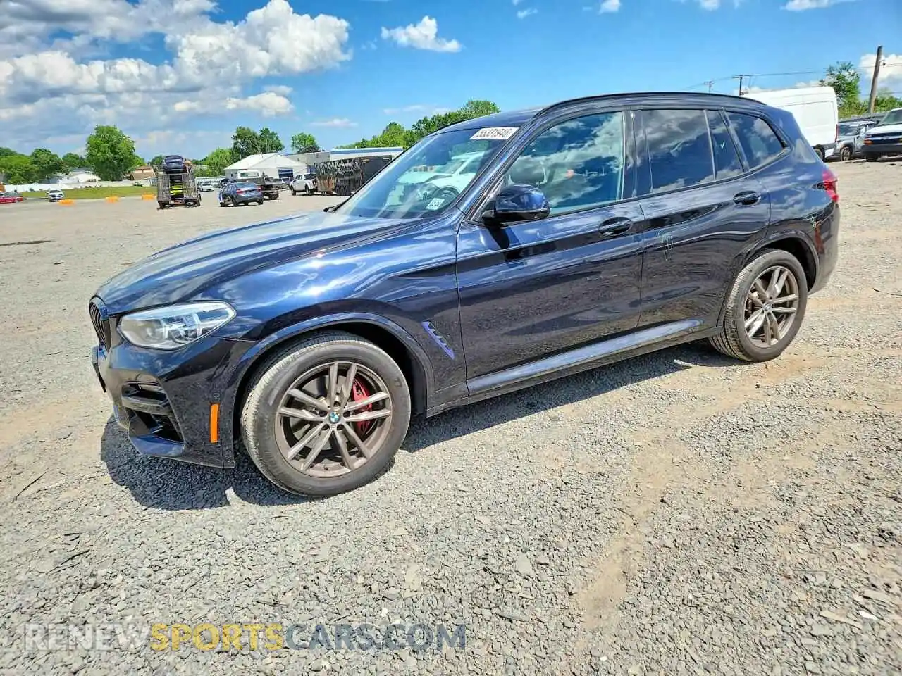 1 Photograph of a damaged car 5UXTY9C0XM9E56130 BMW X3 2021