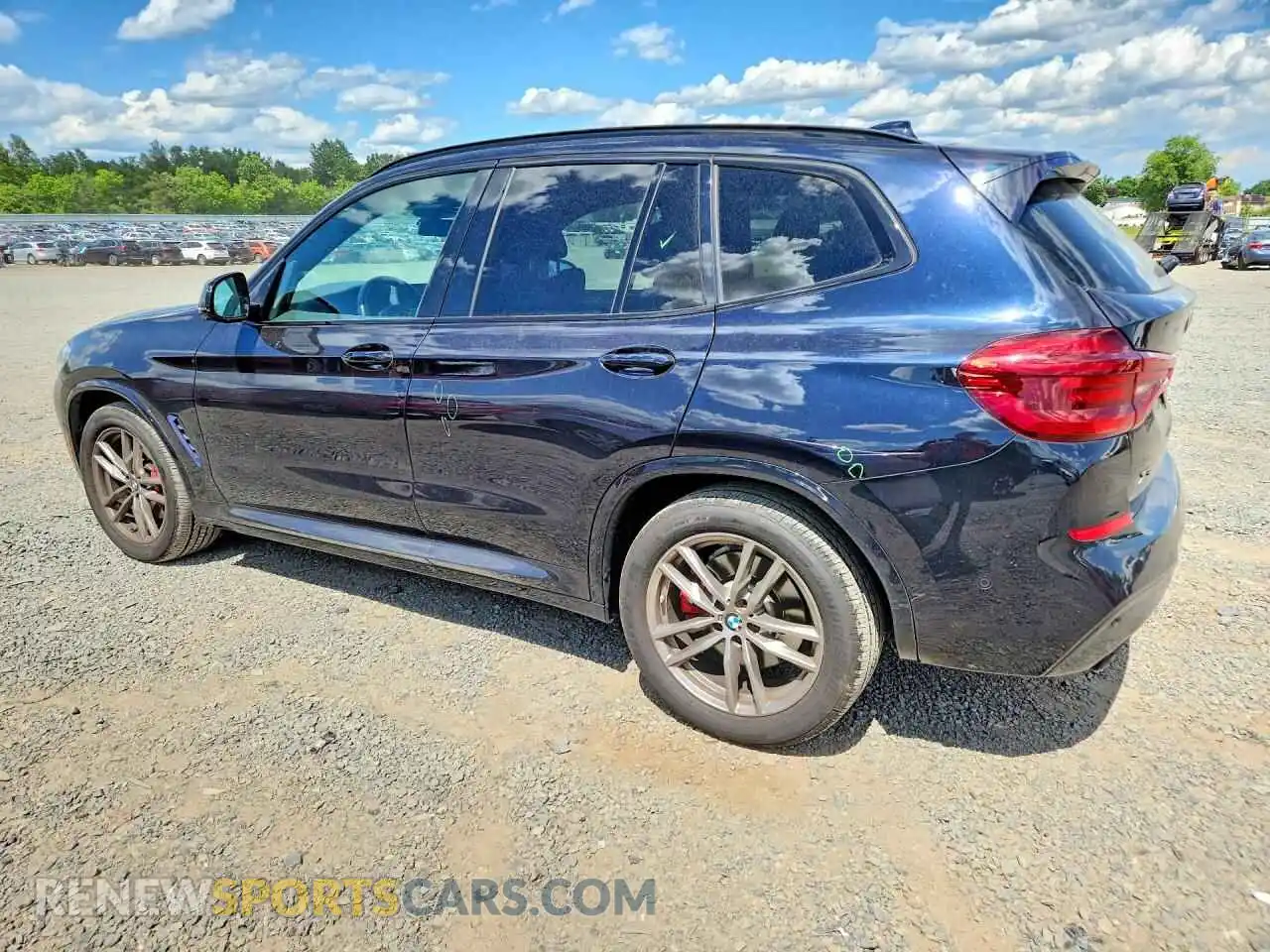 2 Photograph of a damaged car 5UXTY9C0XM9E56130 BMW X3 2021