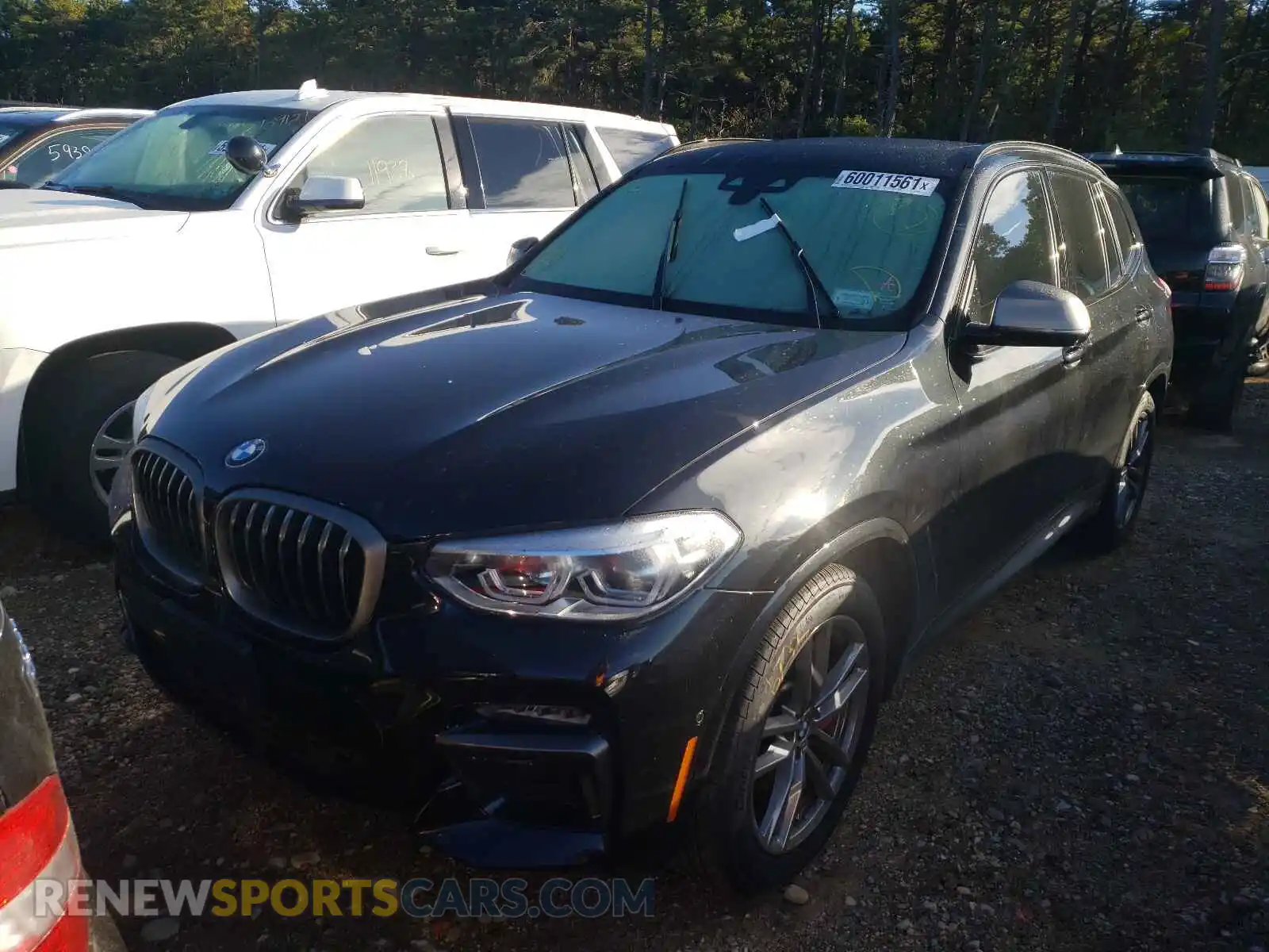 2 Photograph of a damaged car 5UXTY9C0XM9F46586 BMW X3 2021