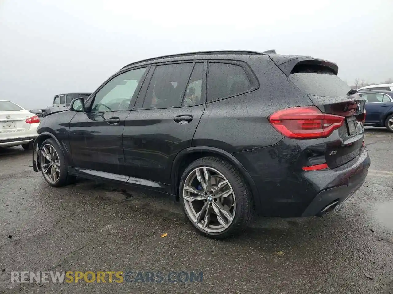 2 Photograph of a damaged car 5UXTY9C0XM9F93200 BMW X3 2021
