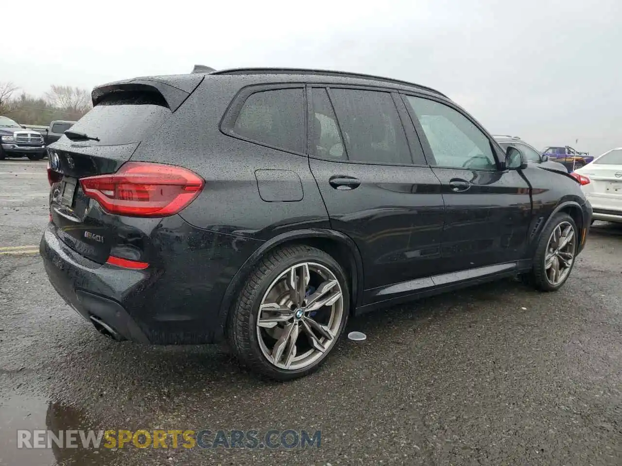 3 Photograph of a damaged car 5UXTY9C0XM9F93200 BMW X3 2021