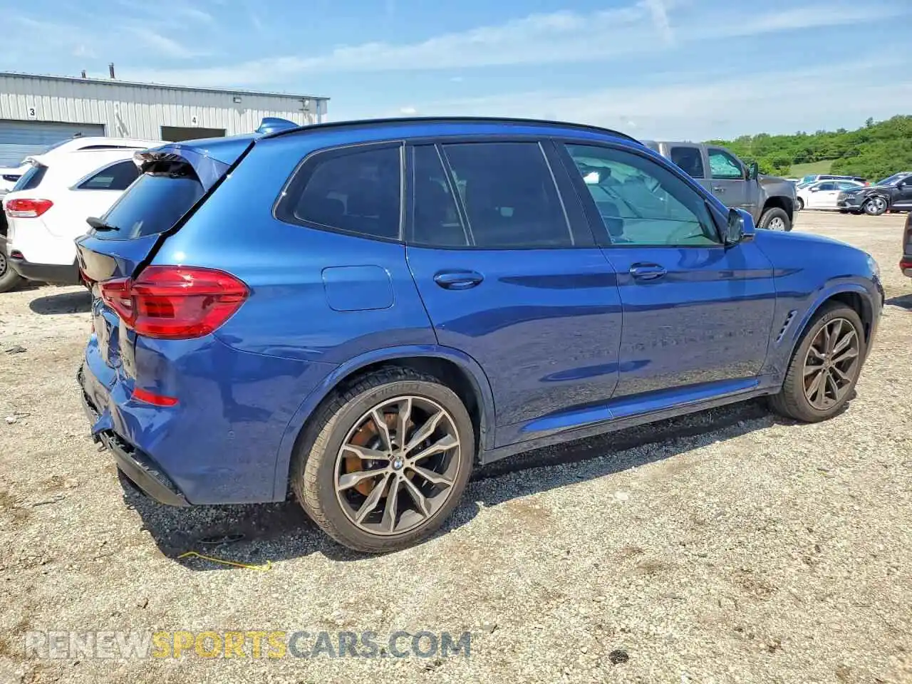 3 Photograph of a damaged car 5UXTY9C0XM9H48750 BMW X3 2021