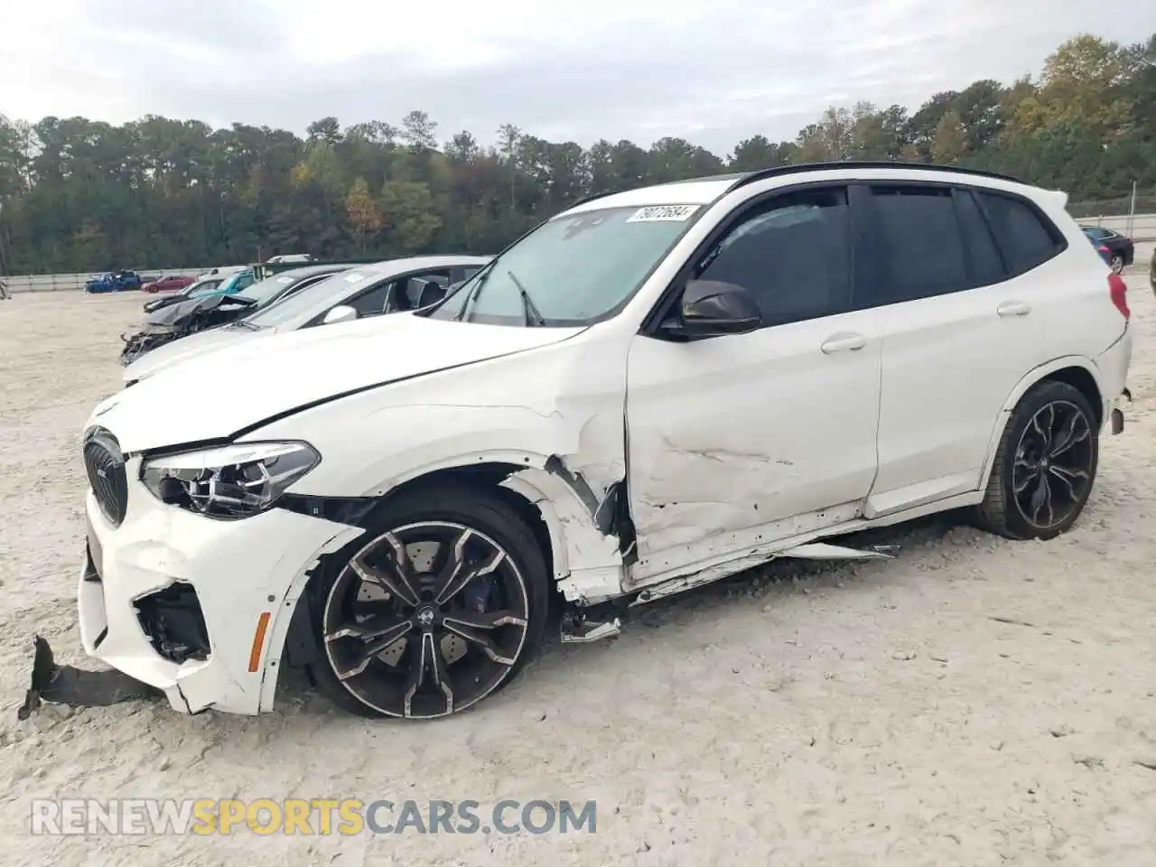 1 Photograph of a damaged car 5YMTS0C04M9G57284 BMW X3 2021