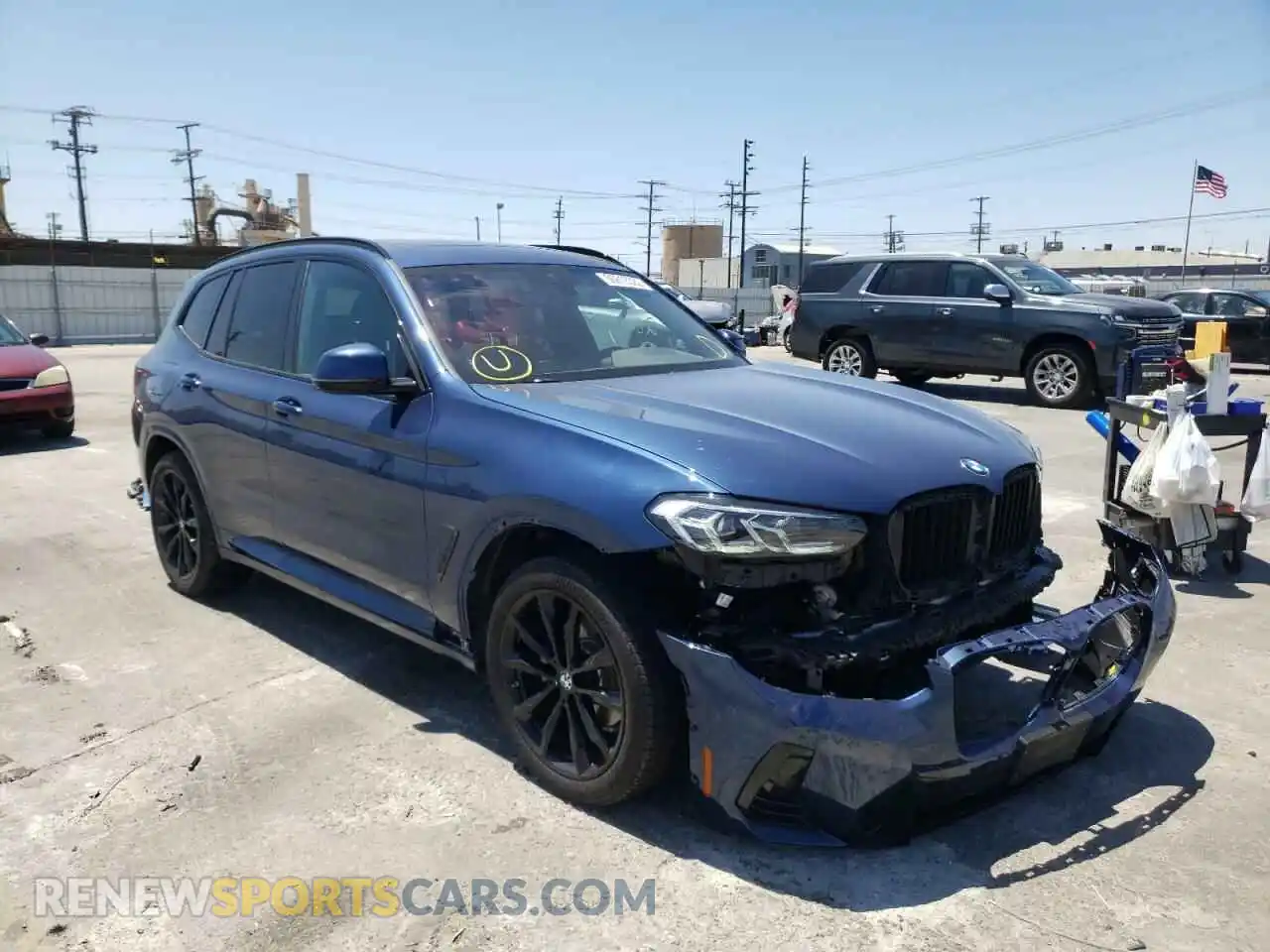 1 Photograph of a damaged car 5UX43DP00N9K36932 BMW X3 2022