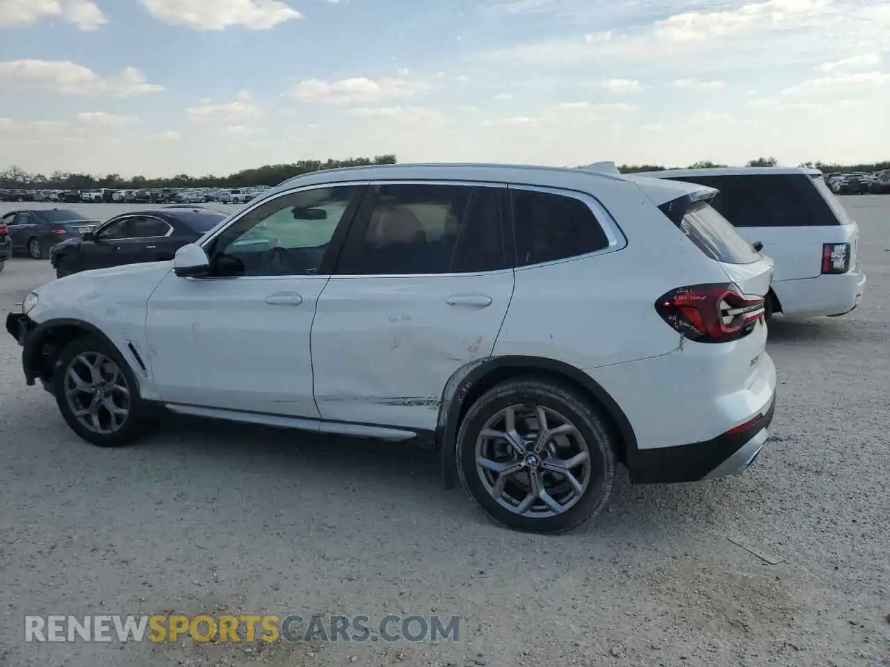 2 Фотография поврежденного автомобиля 5UX43DP00N9K80199 BMW X3 2022