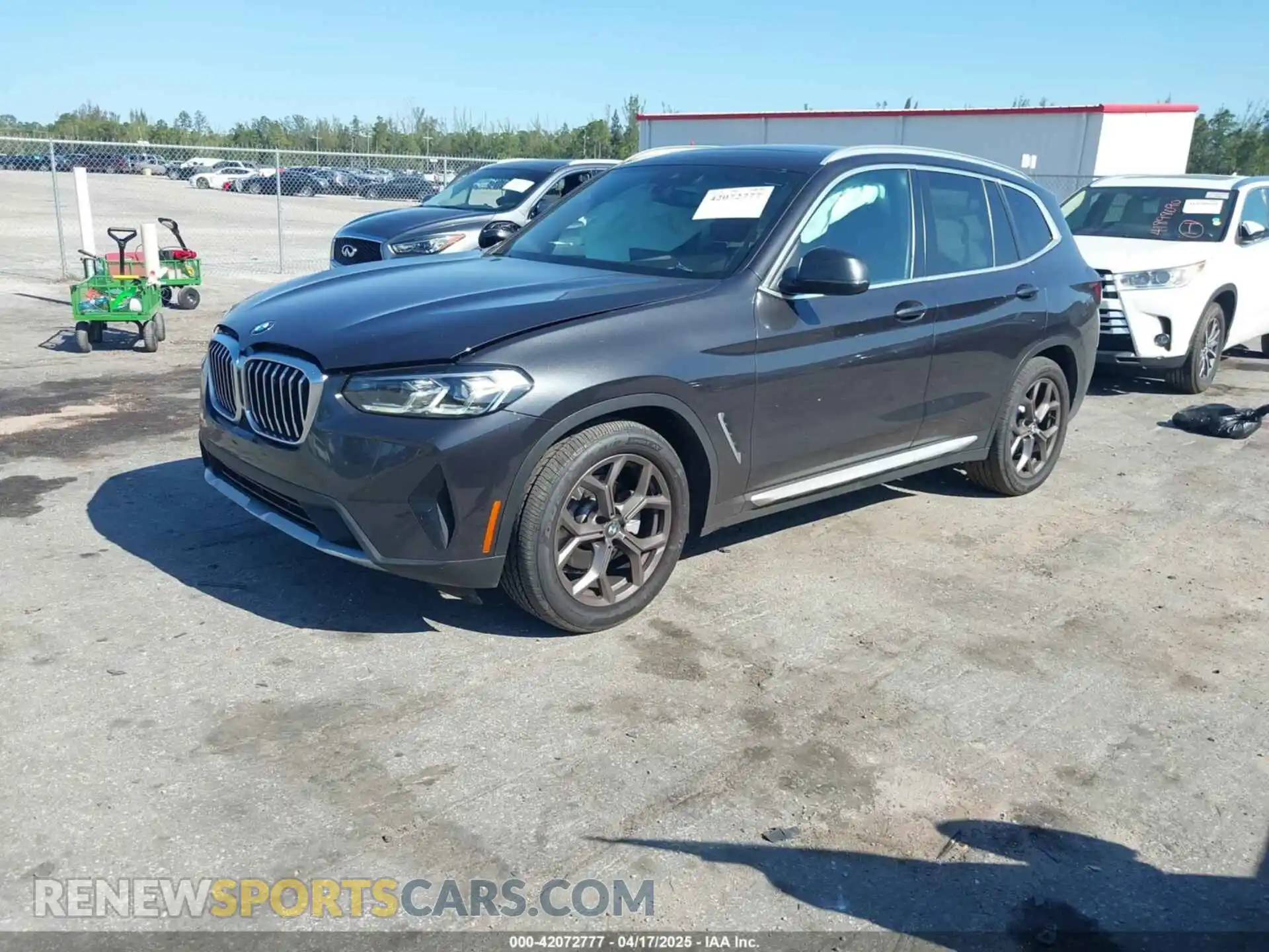 2 Photograph of a damaged car 5UX43DP01N9K29942 BMW X3 2022