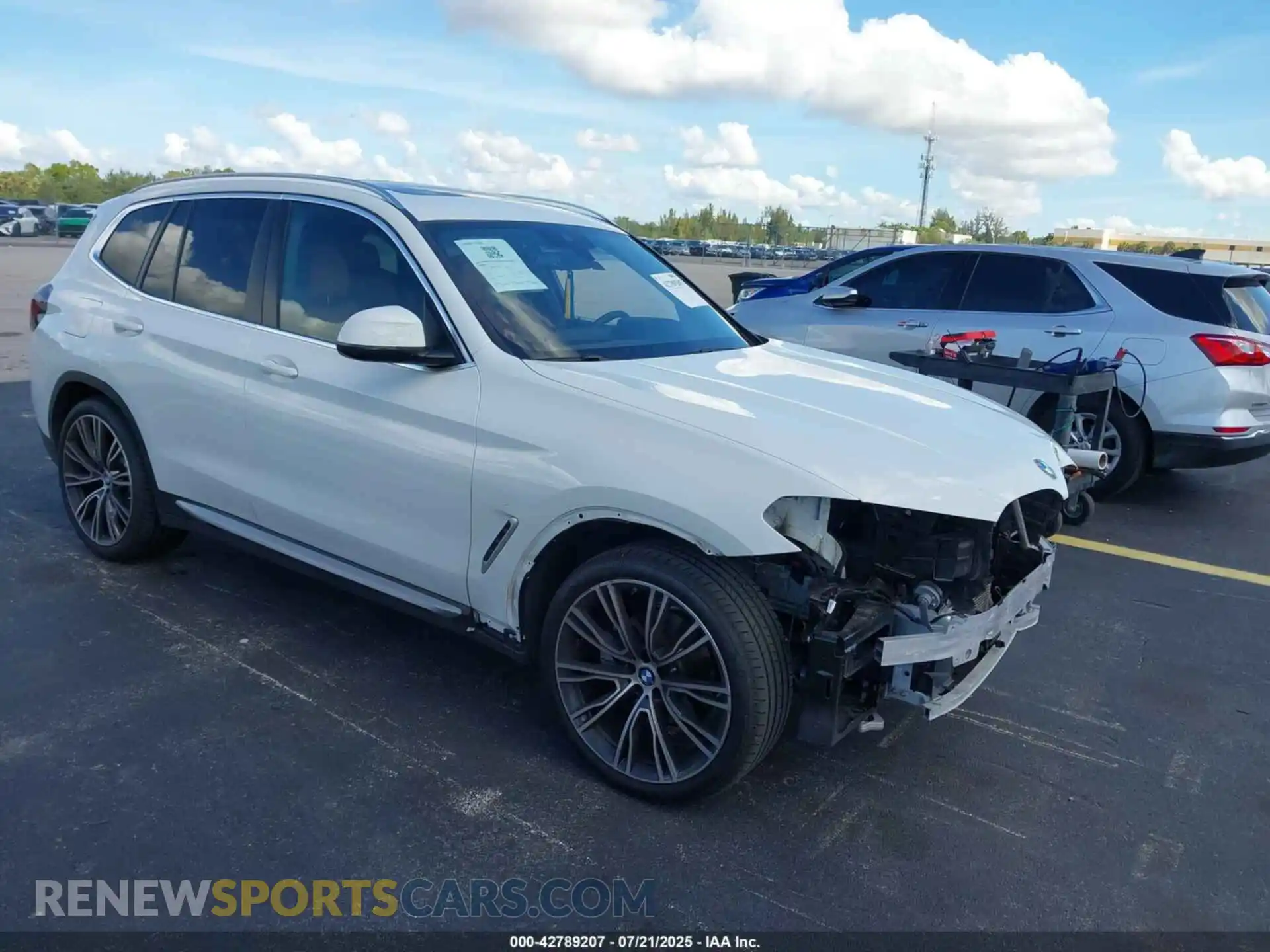 1 Фотография поврежденного автомобиля 5UX43DP01N9K69065 BMW X3 2022