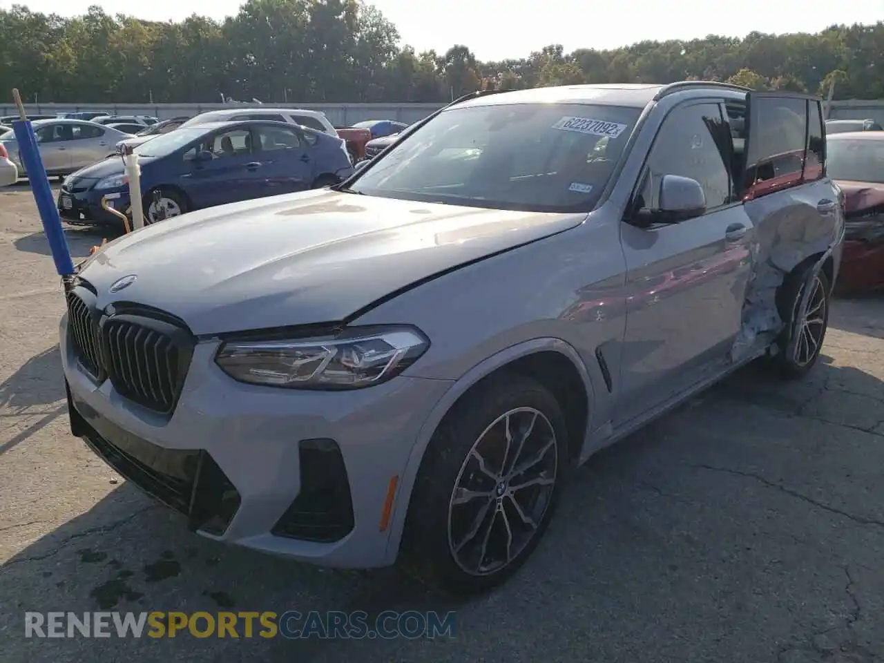 2 Photograph of a damaged car 5UX43DP01N9L67075 BMW X3 2022