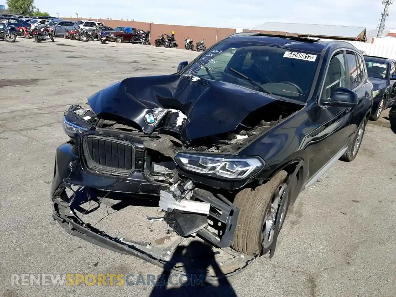 2 Photograph of a damaged car 5UX43DP03N9J78010 BMW X3 2022