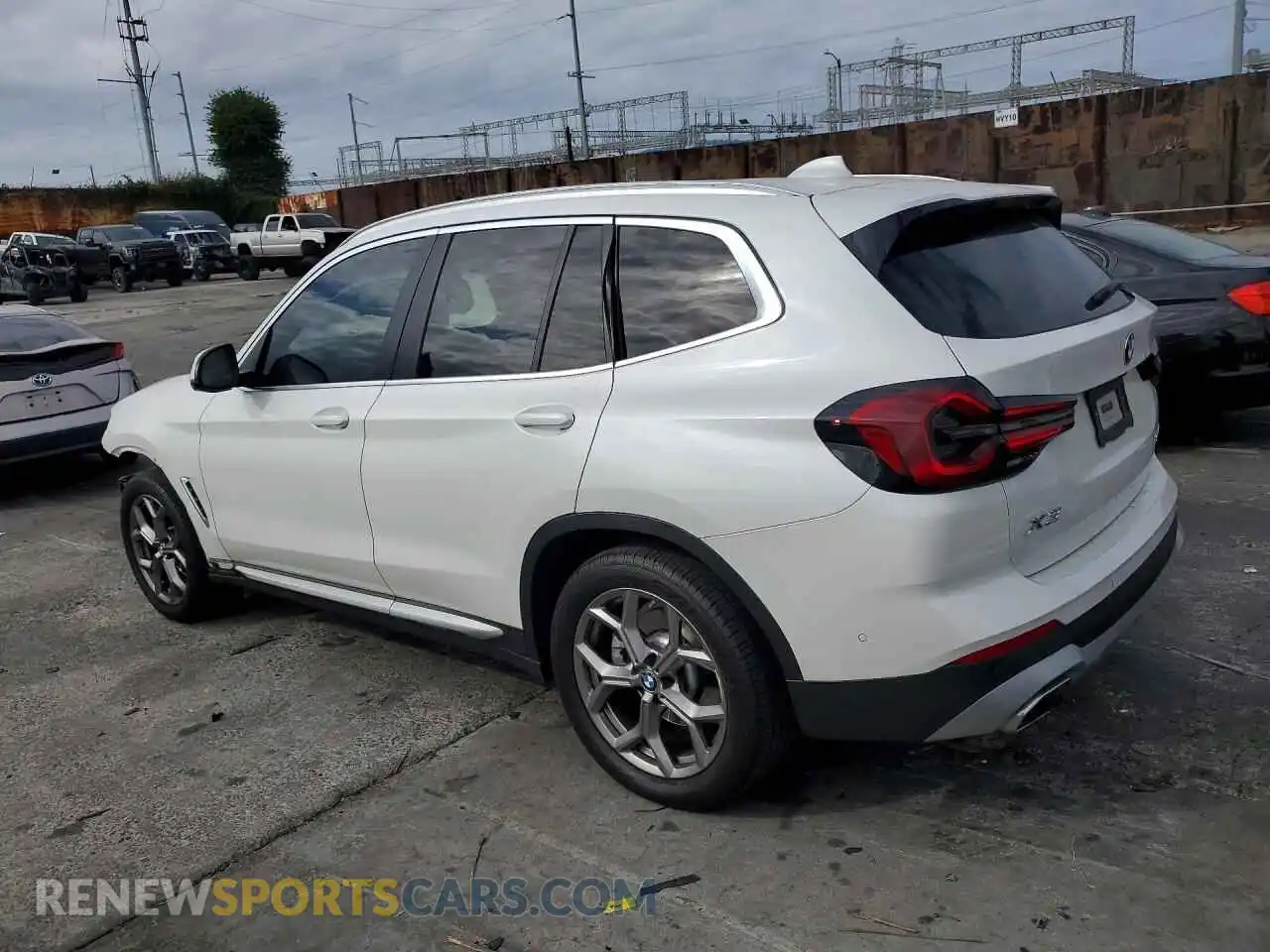 2 fotografías del automóvil dañado 5UX43DP04N9J01792 BMW X3 2022