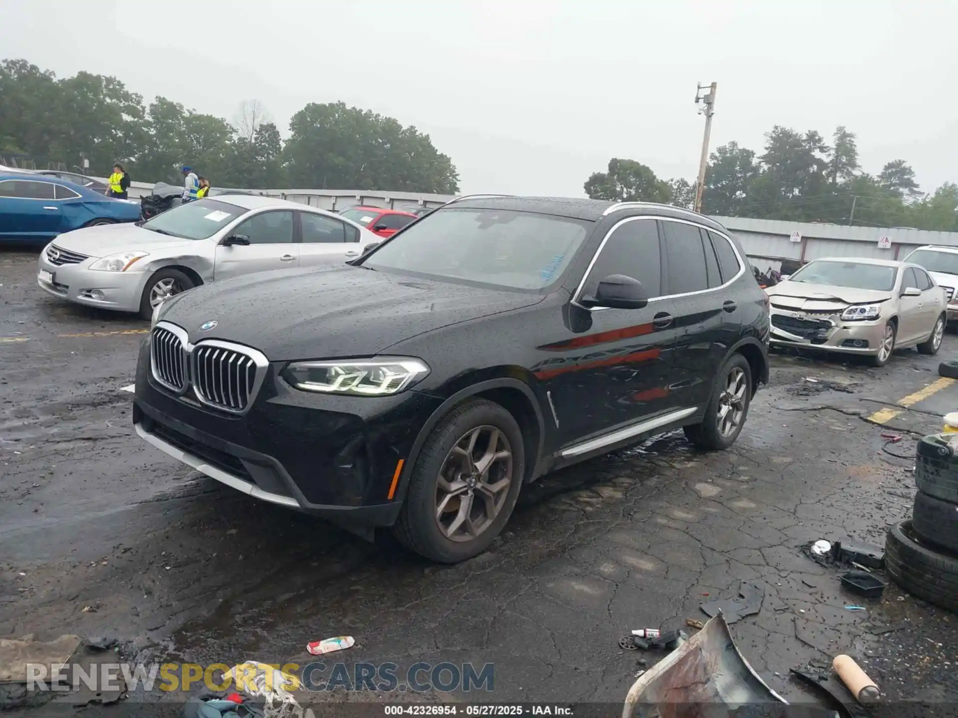 2 Photograph of a damaged car 5UX43DP04N9J81322 BMW X3 2022