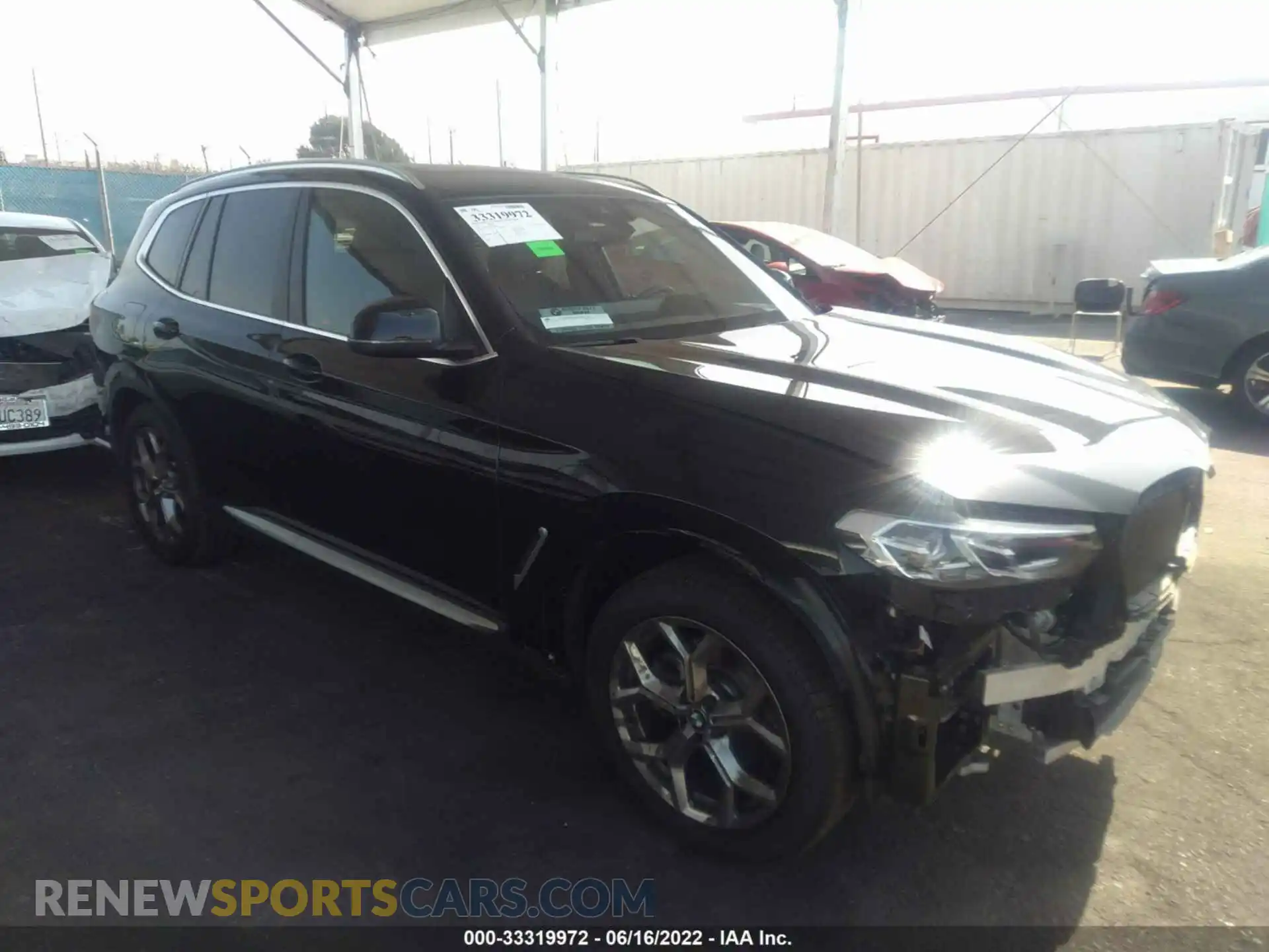 1 Photograph of a damaged car 5UX43DP04N9L08991 BMW X3 2022