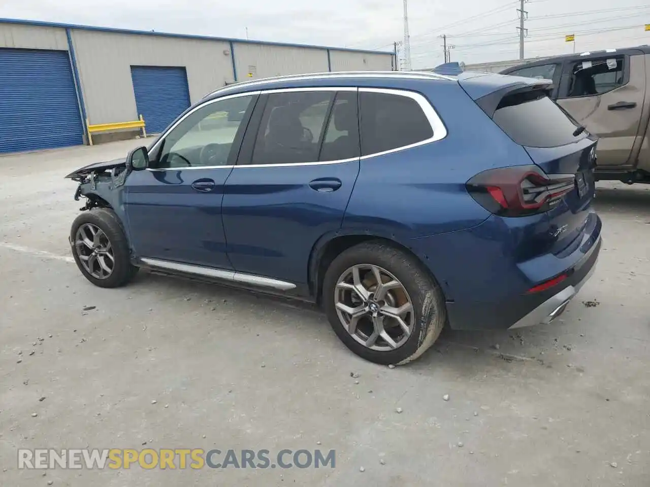 2 Photograph of a damaged car 5UX43DP05N9L42504 BMW X3 2022