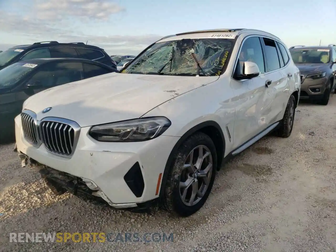 2 Фотография поврежденного автомобиля 5UX43DP07N9J57130 BMW X3 2022